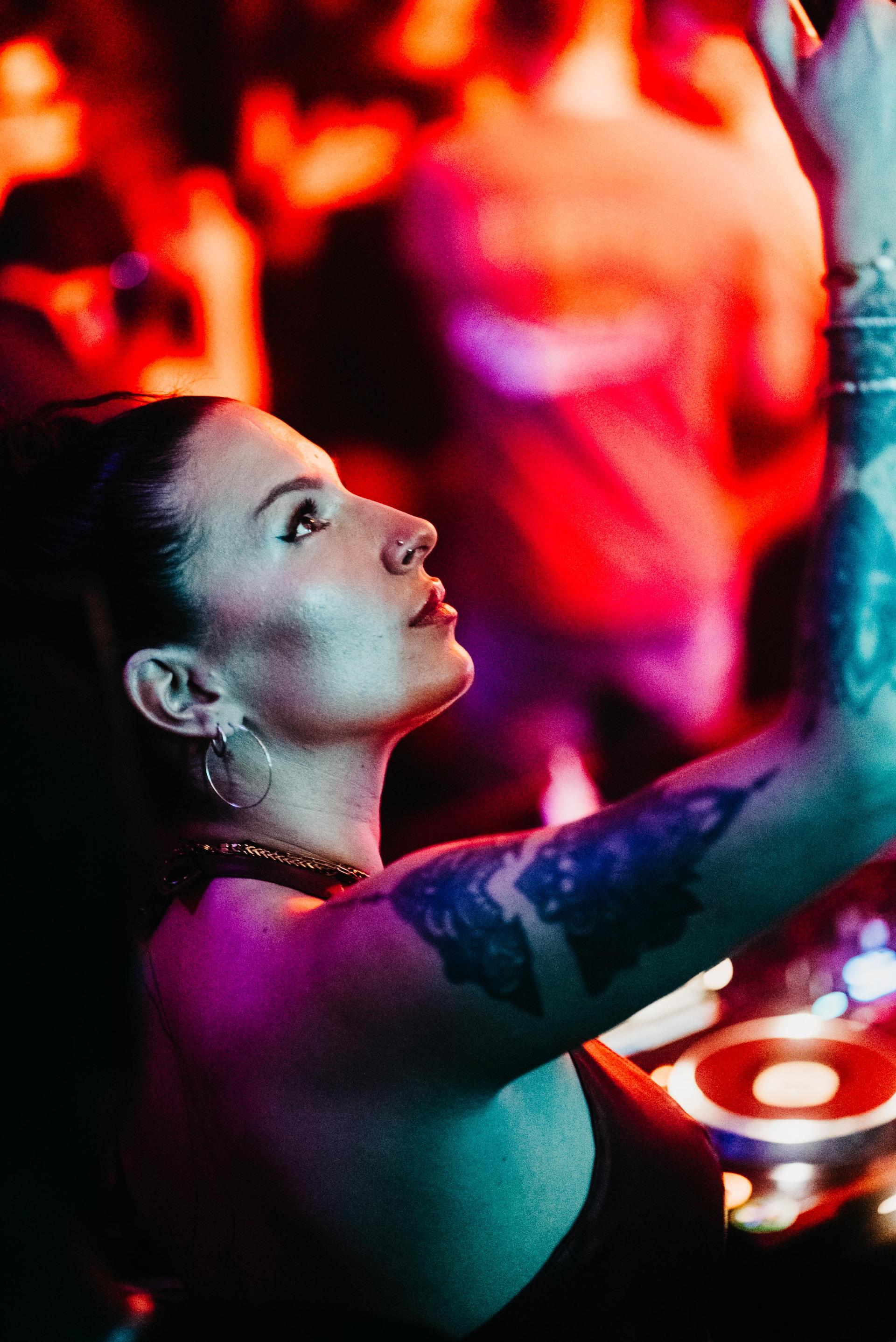 Im Casino Saal sorgte DJane Lil Ma für gute Stimmung. (Bild: Mario Donhauser)