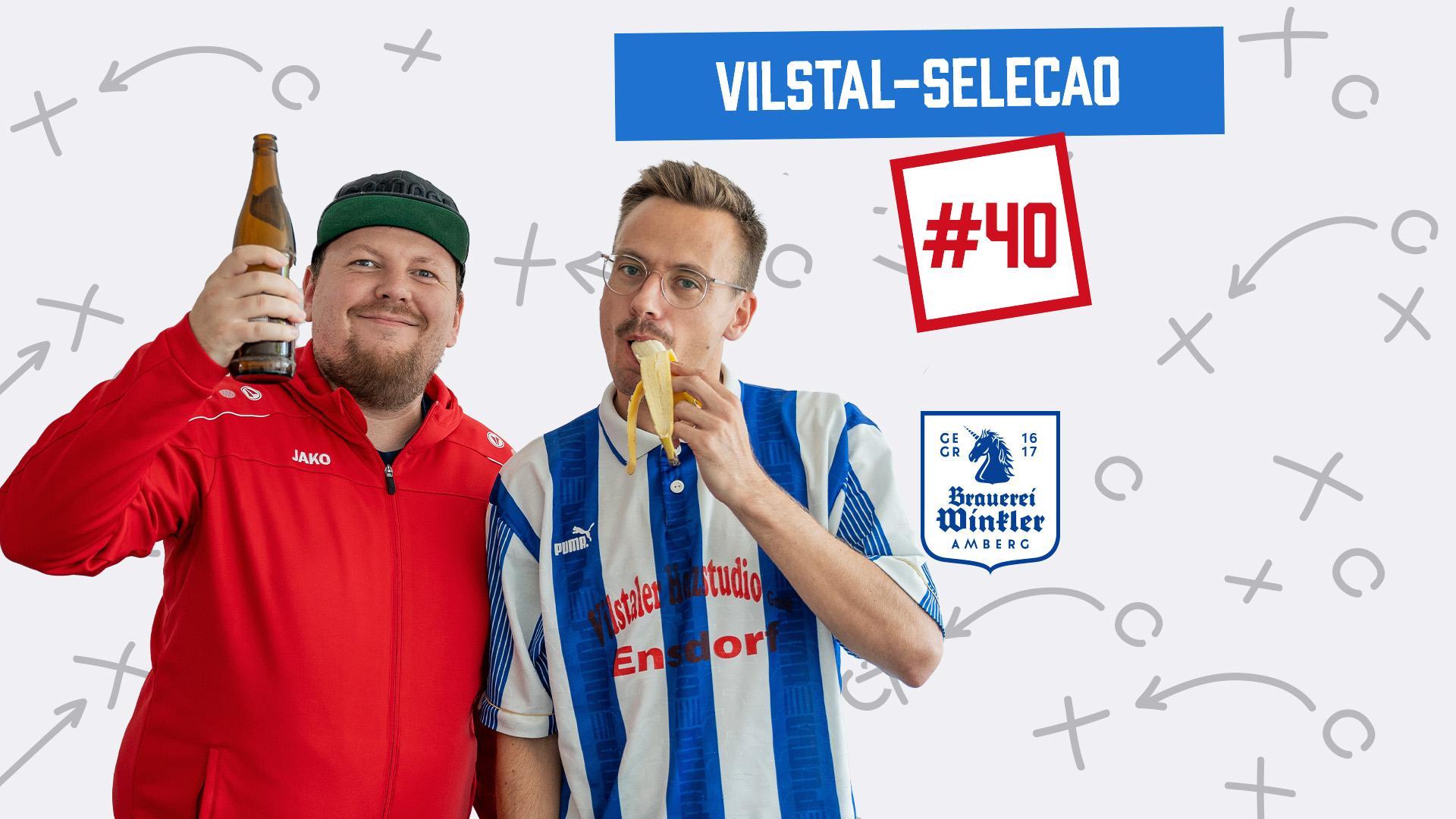 Leckere Fehlpass-Folge: Faktenschecki (mit Bier) und Tracer (mit Banane) sprechen unter anderem über die Vilstal-Selecao, die neue Spielgemeinschaft Kastl-Utzenhofen und übers Truppenübungsplatz-Derby in der Bezirksliga. (Bild: Gube, Marina)