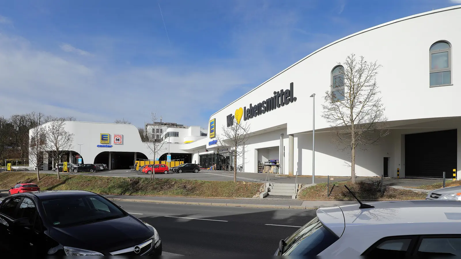 Nach einer Sachbeschädigung in den Oberpfalz-Arkaden in Sulzbach-Rosenberg sucht die Polizei Zeugen. (Archivbild: Wolfgang Steinbacher)