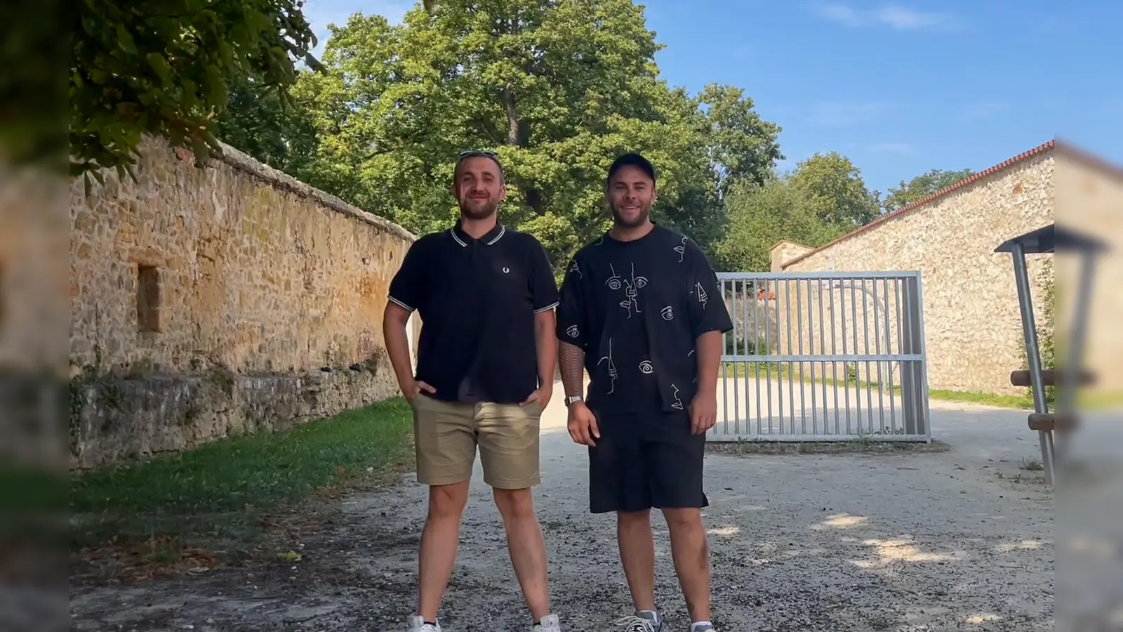 Mario (links) und Thiemo (rechts) veranstalten ein Festival für jeden Musikgeschmack und jeden Geldbeutel. (Bild: knz)