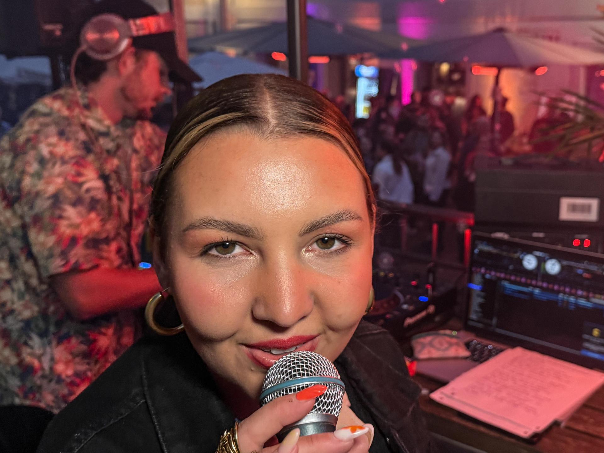 Das 50. Altstadtfest in Amberg am Freitagabend. Das Notstain (Bild: Petra Hartl)