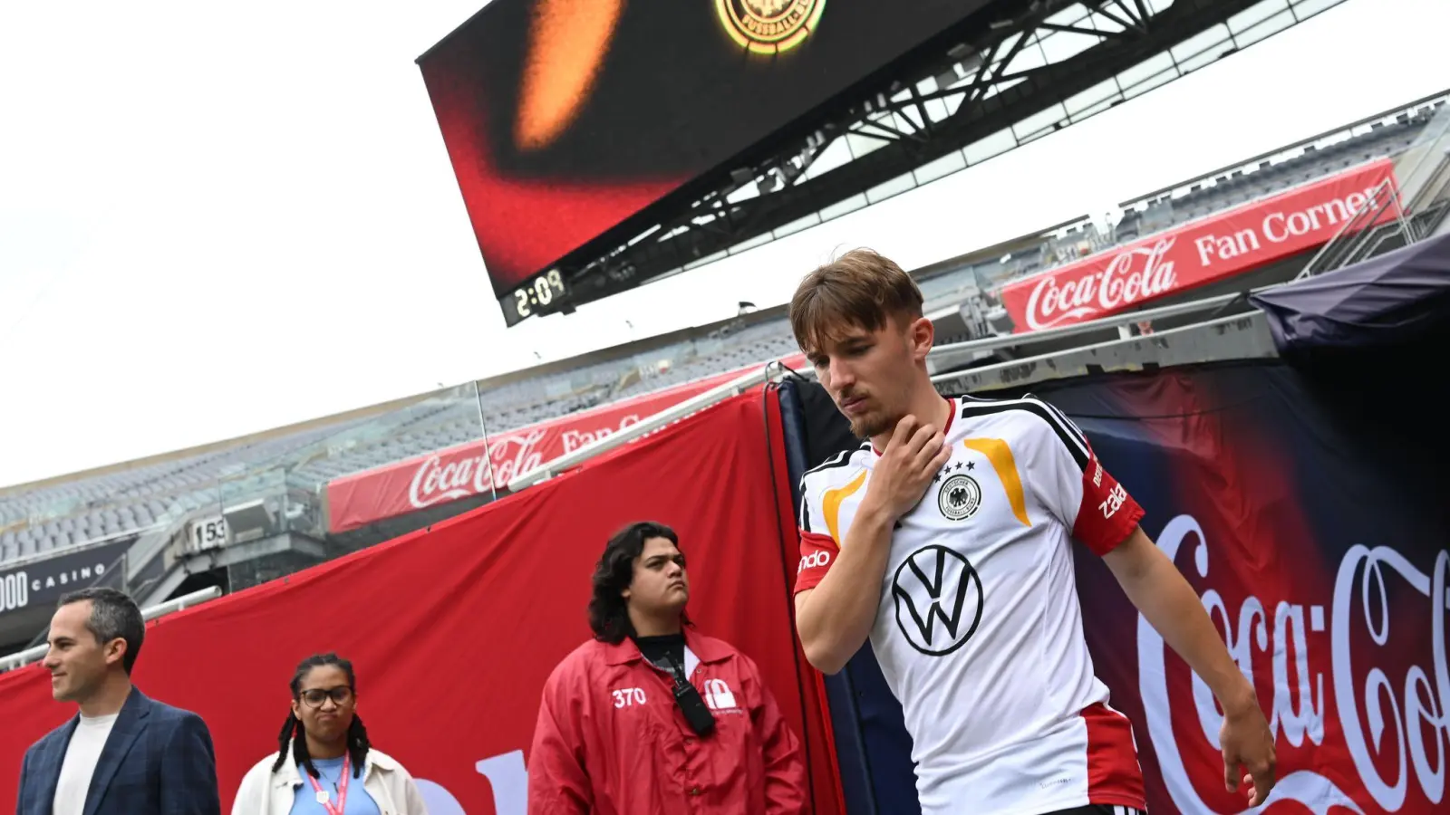 Lennart Karl verletzte sich im Training - das Aus schon vor der WM. (Bild: Federico Gambarini/dpa)