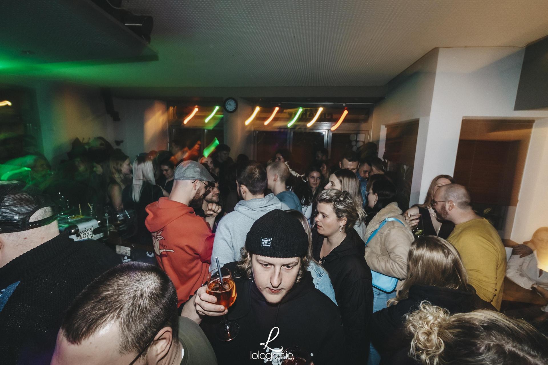 DJ Maca im Colomba. Die Fotos (Bild: Lolografie)