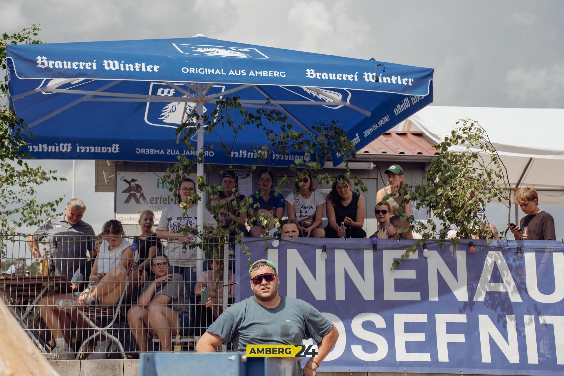 Kirwa in Upo heißt auch Baumaufstellen in UPO. Die Fotos gibt&#39;s hier.  (Bild: ama)