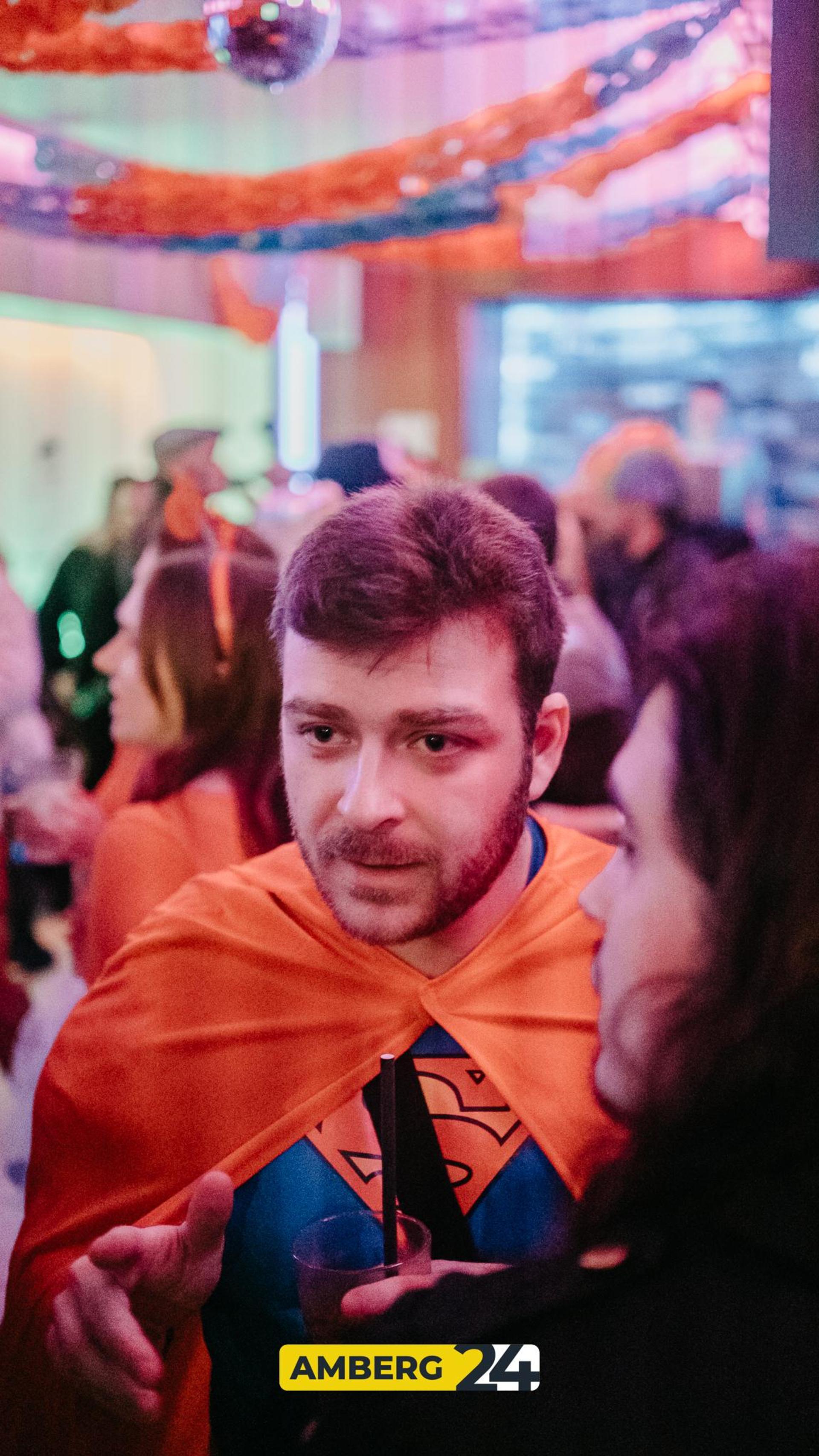 Die Bilder der Hexennacht im Colomba. (Bild: Mario Donhauser)