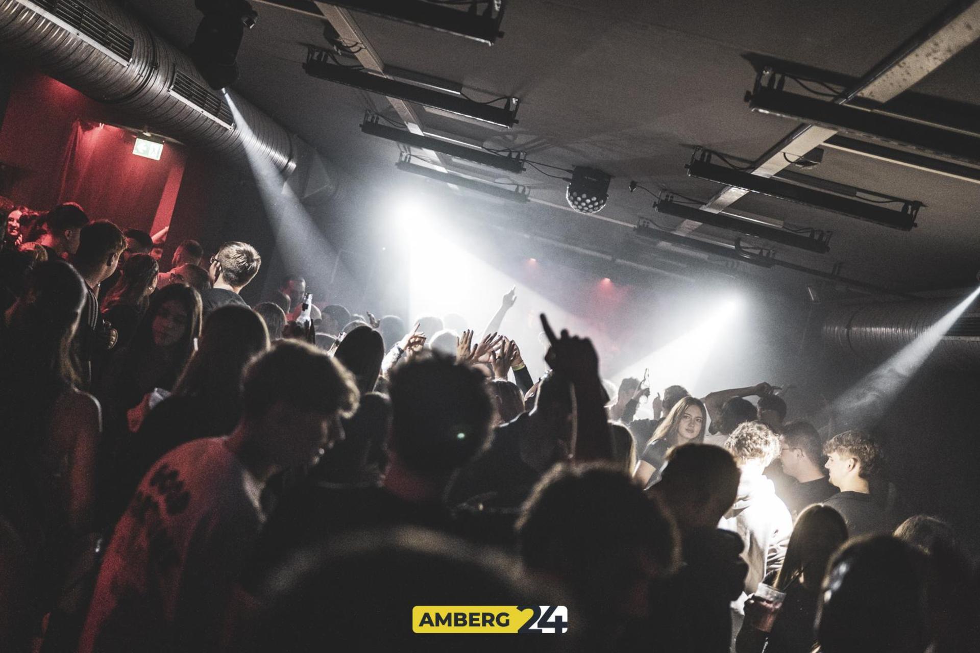 Am Wochenende habt ihr im Happy Rock gefeiert - sogar ab 16. (Bild: Martin Sponsel)