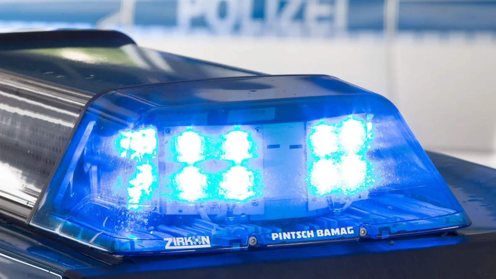 Eine 59-jährige Frau wurde in Amberg beim Ladendiebstahl erwischt. (Bild: Friso Gentsch/dpa)
