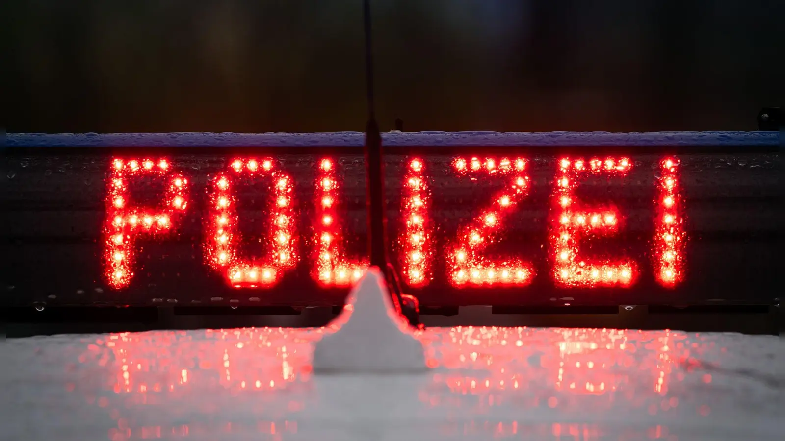 Die Polizei in Amberg sucht nach Besitzern von Werkzeug. Wer etwas vermisst, soll den Fall zur Anzeige bringen. (Symbolbild: Soeren Stache/dpa)