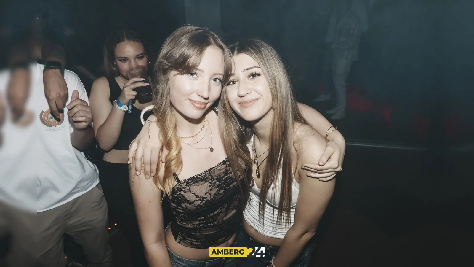 Hiphop und 2010er liefen am Samstag im Trio – und ihr durftet ab 16 mitfeiern. (Bild: Lolografie)