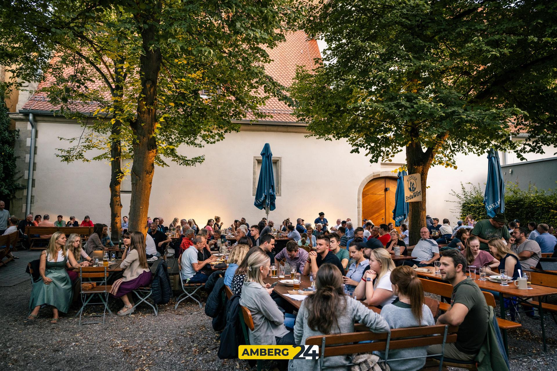 Das sind die Bilder vom Brassfestival im Winkler Biergarten am Donnerstag.  (Bild: Justus Gregor)