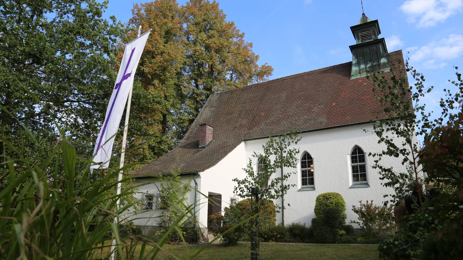 Die Gustav-Adolf-Gedächtniskirche in Hirschau war Ziel von Einbrechern. Sie scheiterten an der Eingangstür. (Bild: wku)