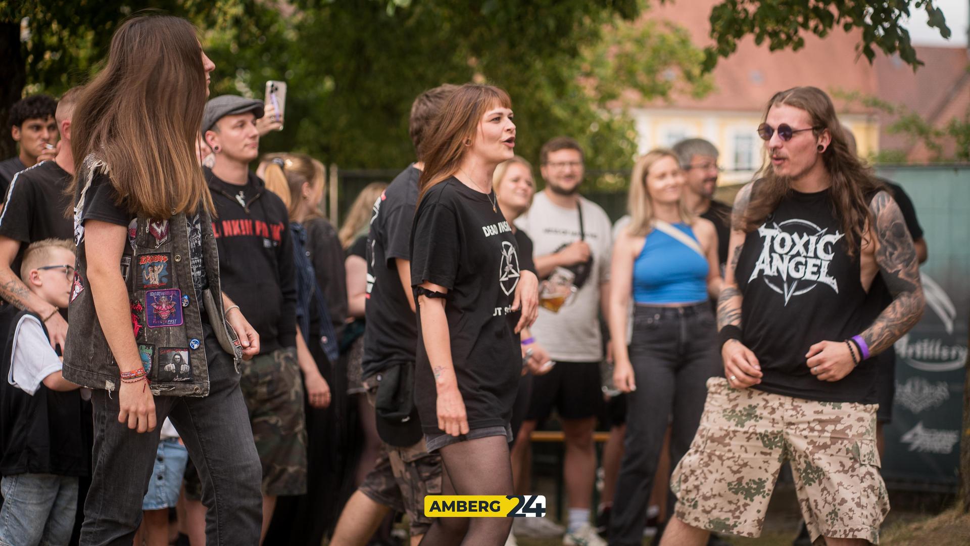 Das sind die Bilder vom Freitagabend vom 2025er-Altstadtfest in Sulzbach-Rosenberg. (Bild: Mario Donhauser)