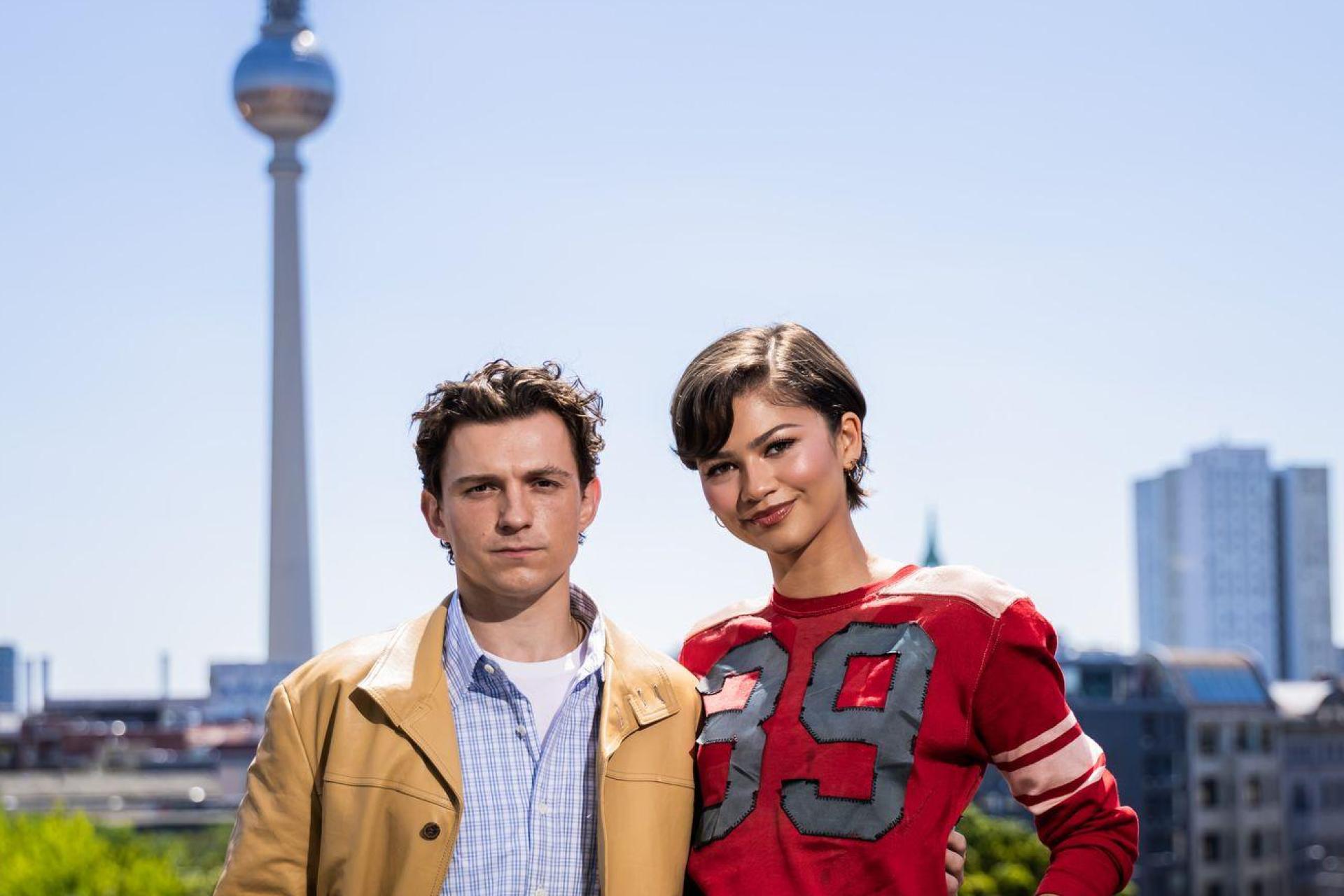 „Spider-Man: Brand New Day“ ist die vierte Verfilmung mit Tom Holland als Peter Parker alias Spider-Man und Zendaya in der Rolle seiner Freundin. (Archivbild) (Bild: Christoph Soeder/dpa)