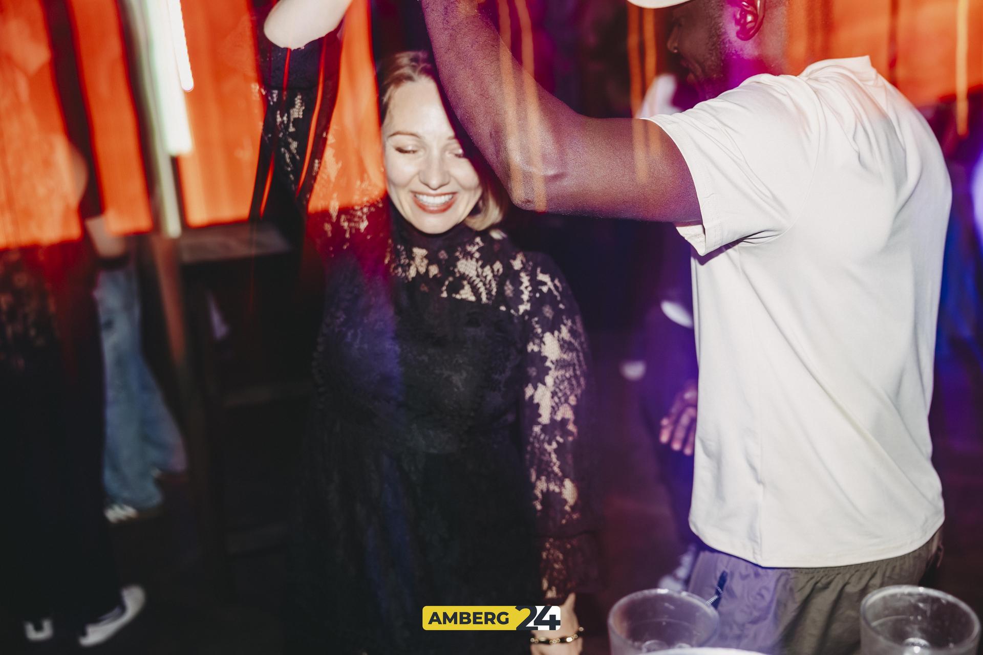 Beim Hood of Hip-Hop im Casino waren viele Feierwillige am Start.  (Bild: Lolografie )