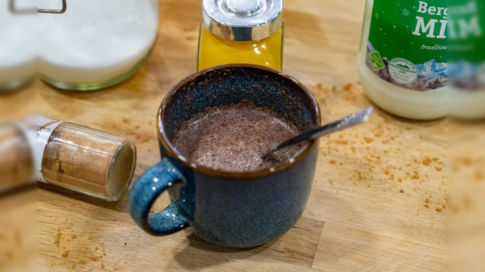 Erstmal wieder klarkommen mit einer gesunden heißen Schoki. (Bild: knz)