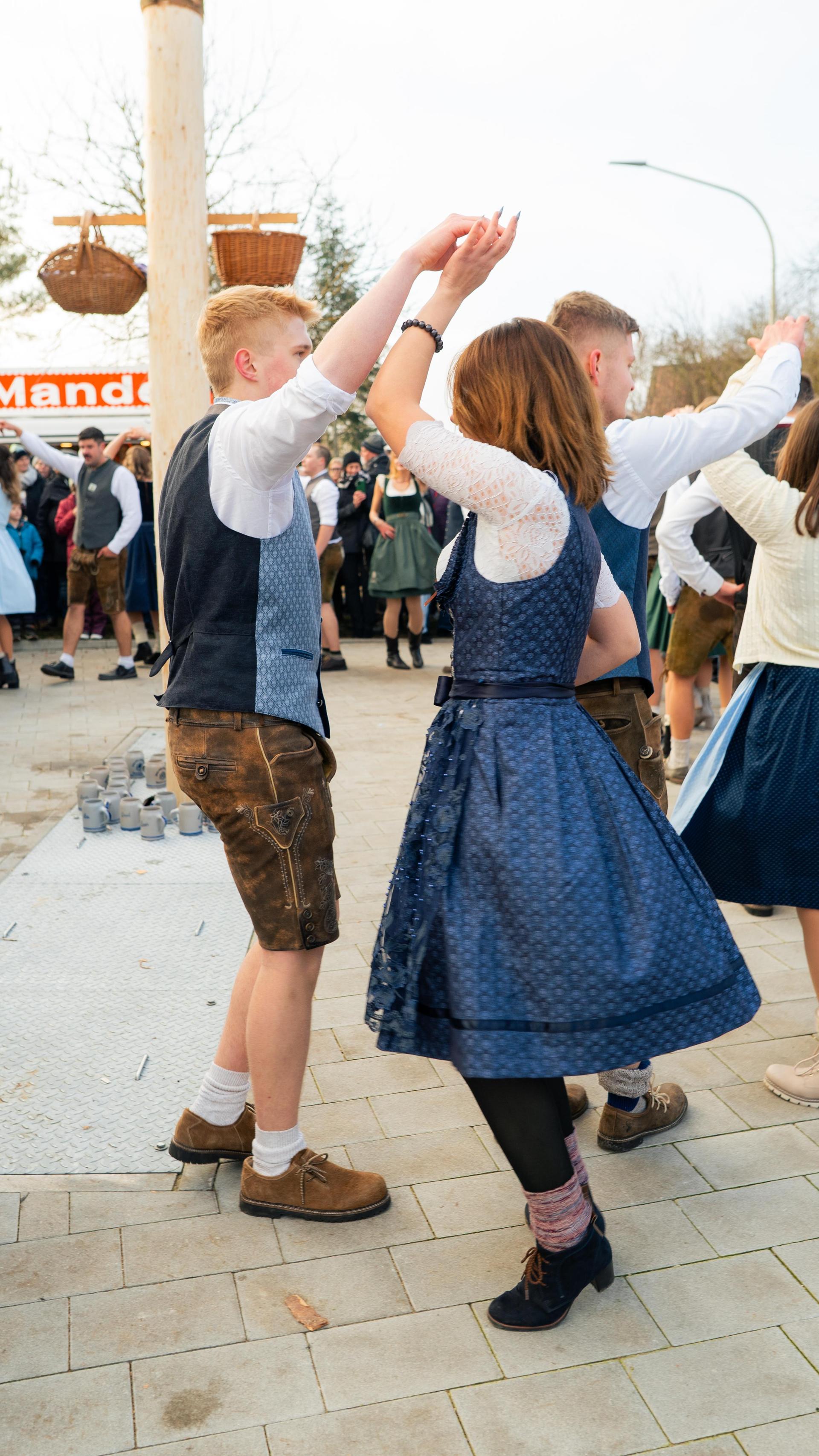 Thansüßer Kirwa am Sonntag.  (Bild: Hannes Stock)