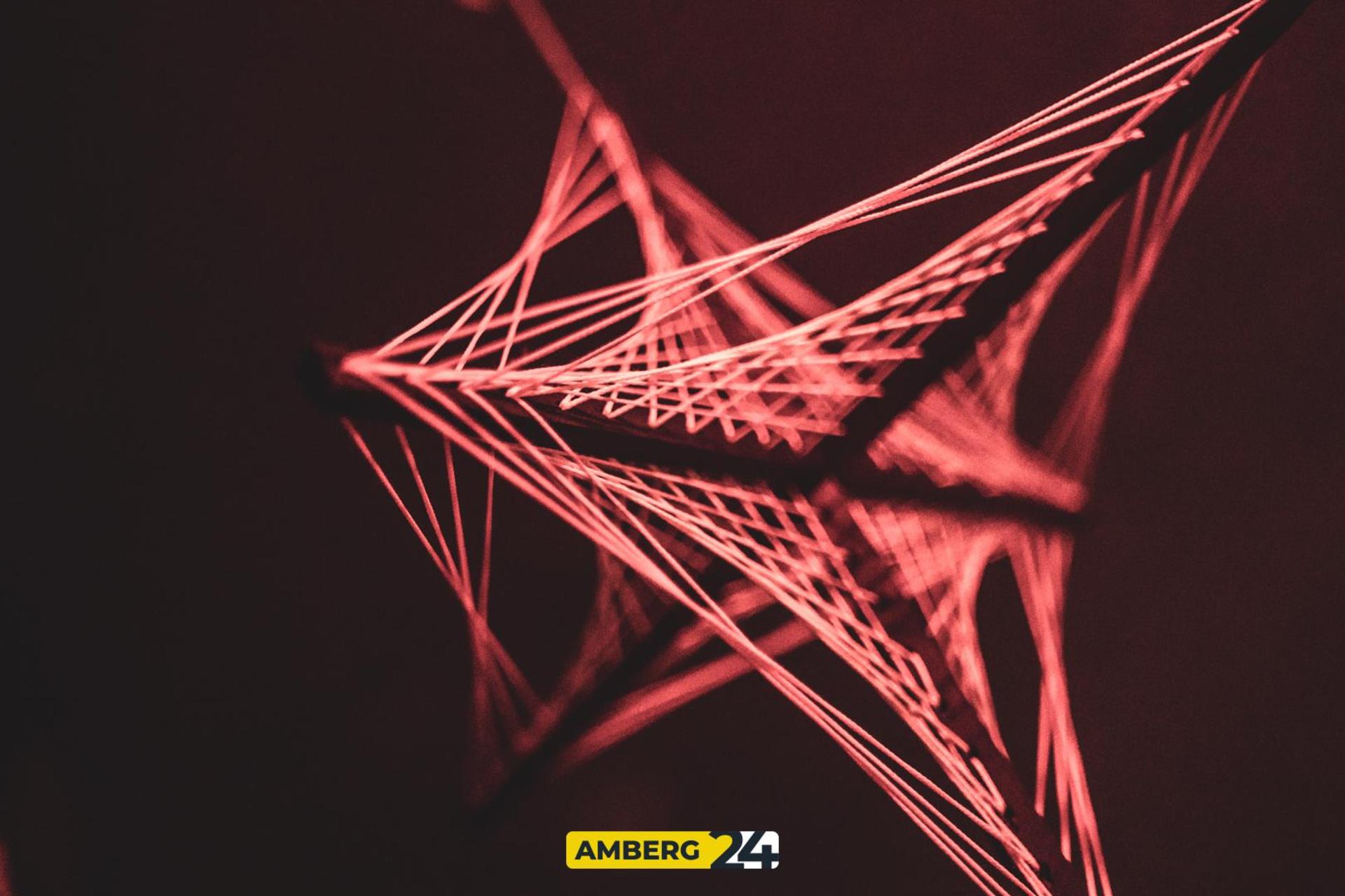 Hüttengaudi und Solartechno im Happy Rock am Samstag. (Bild: Julia Bär)