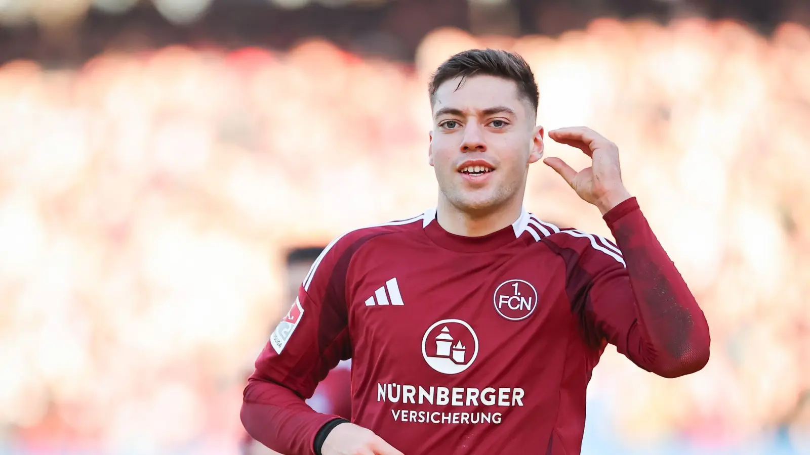 Der Abschied von Stefanos Tzimas bringt dem 1. FC Nürnberg eine Menge Geld. (Bild: Daniel Karmann/dpa)