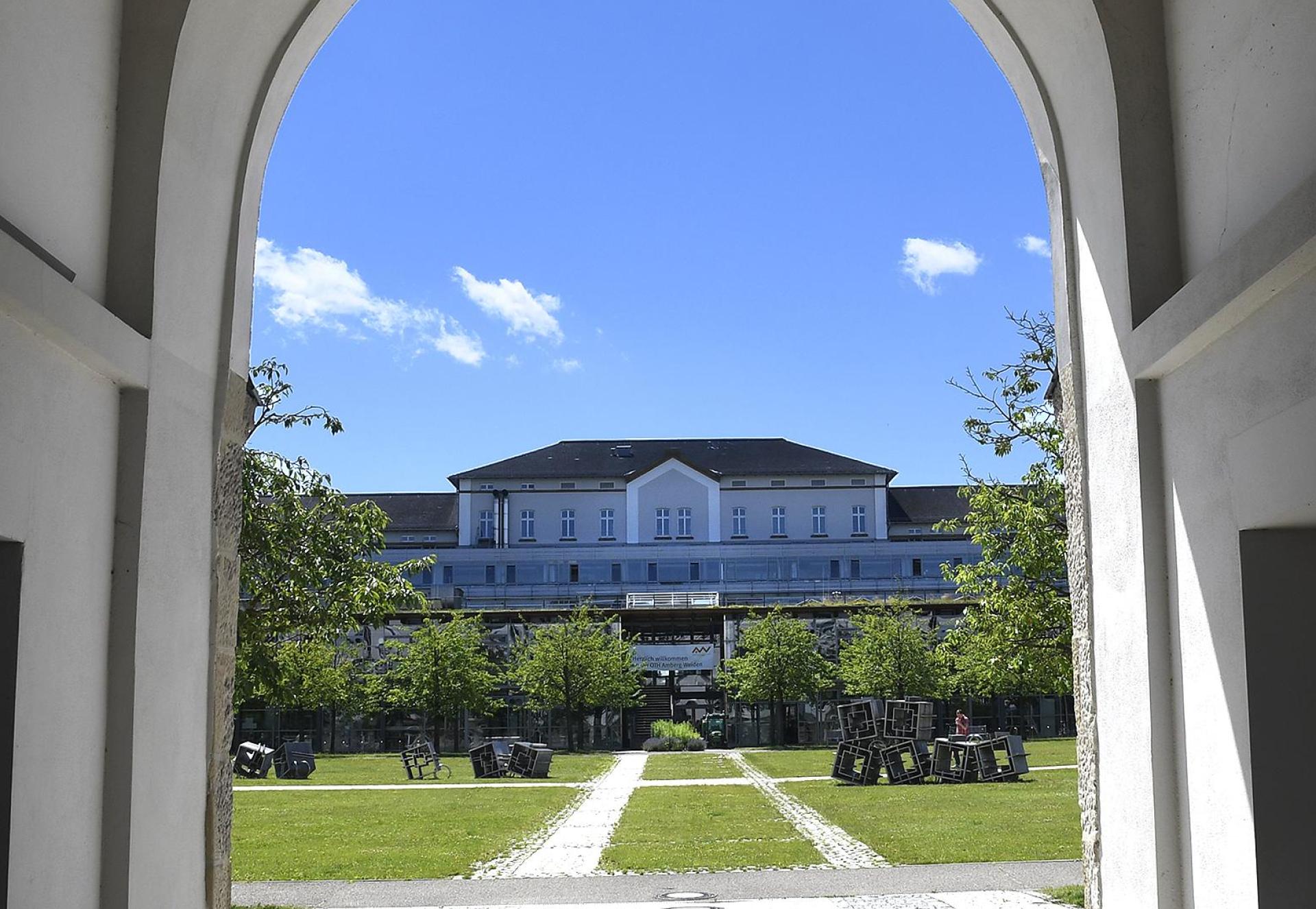 Wer sind in Amberg die beliebtesten Dozenten? Das haben wir die Studis der OTH gefragt.  (Archivbild: Petra Hartl)