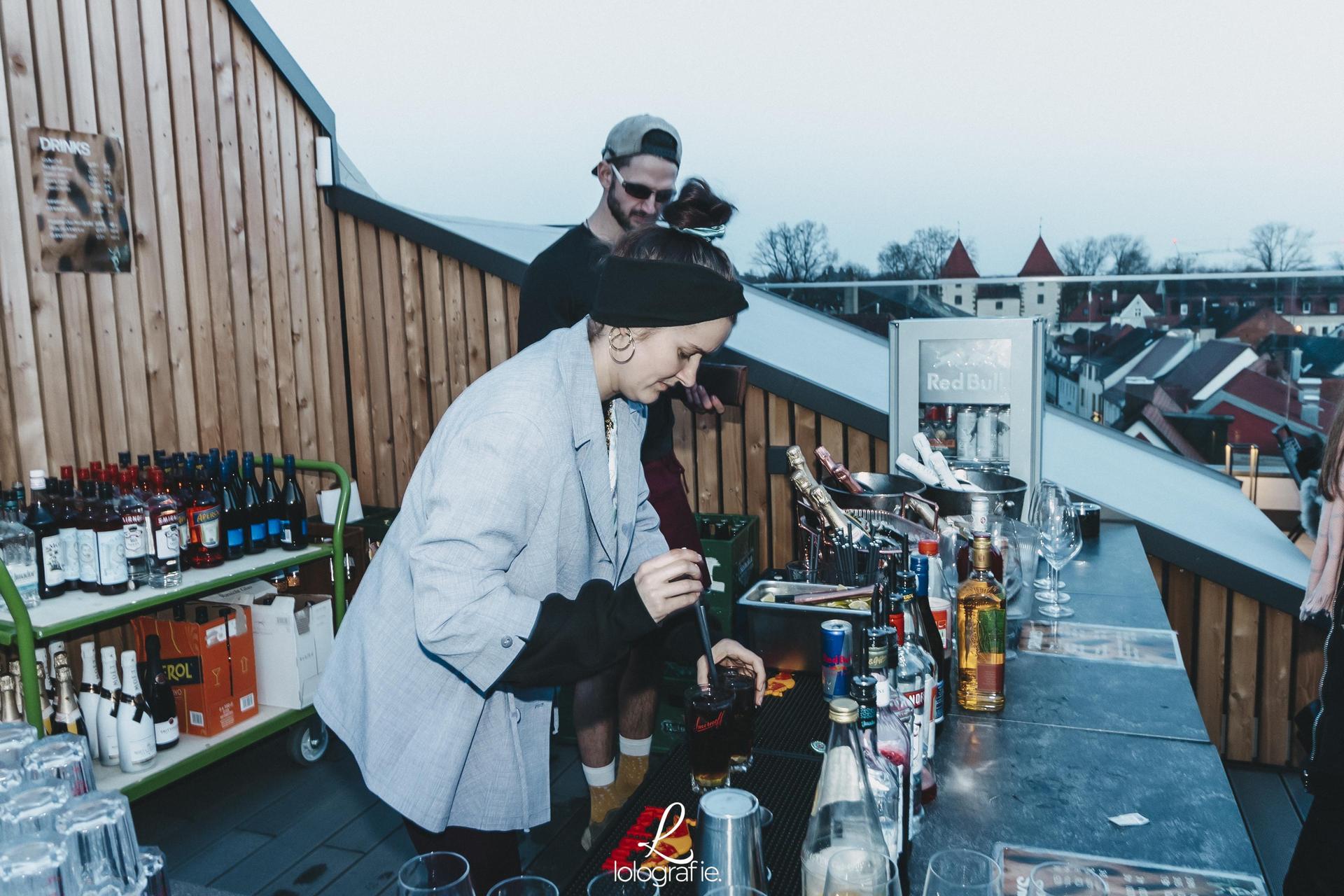 Bad-Taste-Party in der Walküre Skybar in Amberg. (Bild: Leonie Hartung)