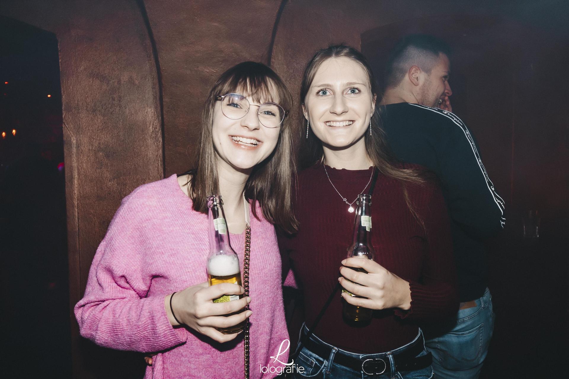 Die Partybilder vom UNS (Bild: Leonie Hartung)