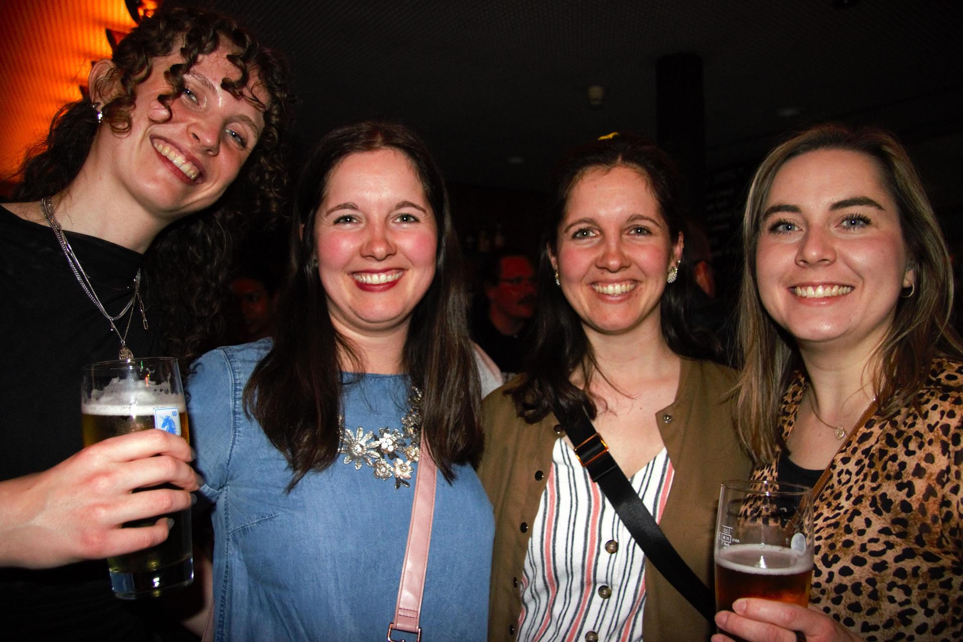 Am Freitag war Karaokeabend im Colomba. (Bild: Marlin Nixdorf)