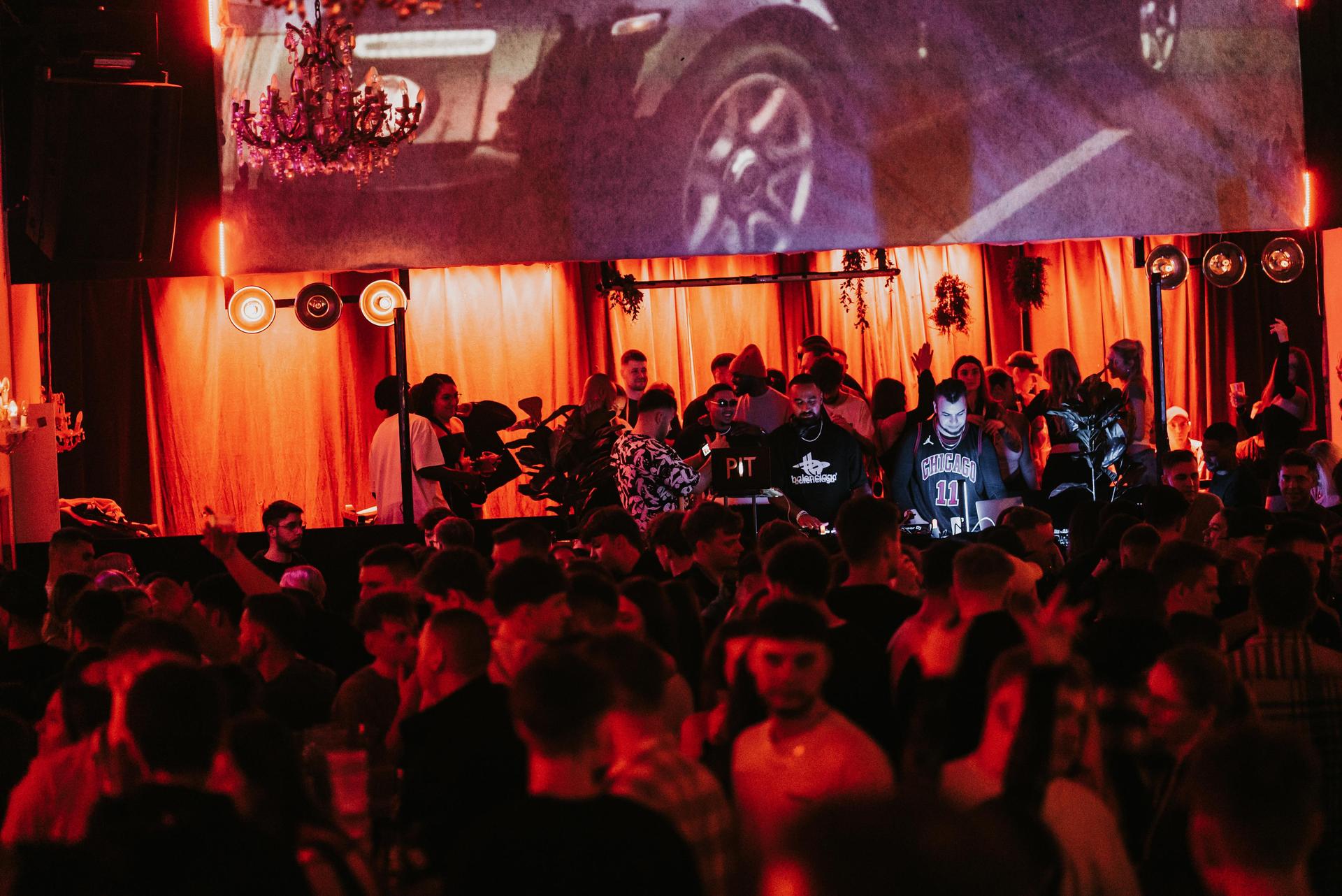 So war Vibes im Casino.  (Bild: Thiemo und Mario Donhauser)