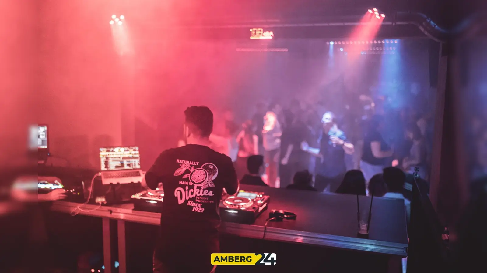 Vergangenes Wochenende hieß es wieder: Feiern ab 16 im Happy Rock. (Bild: Martin Sponsel)