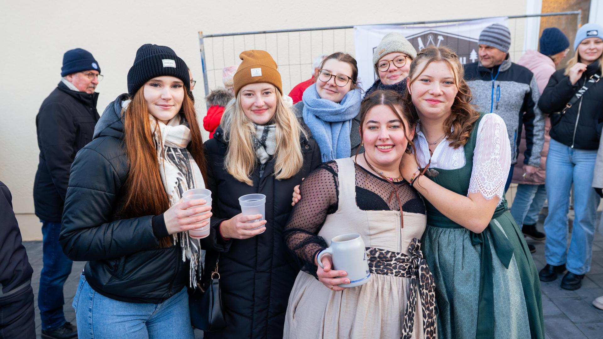 Thansüßer Kirwa am Sonntag.  (Bild: Hannes Stock)