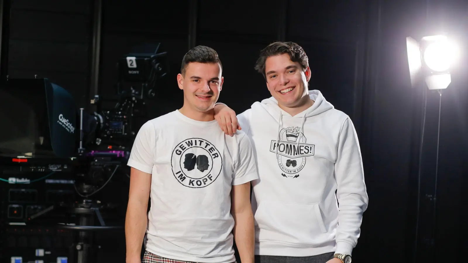 Jan Zimmermann (links) vom Youtube-Kanal „Gewitter im Kopf“ ist tot. (Bild: Gerald Matzka/dpa-Zentralbild/ZB)