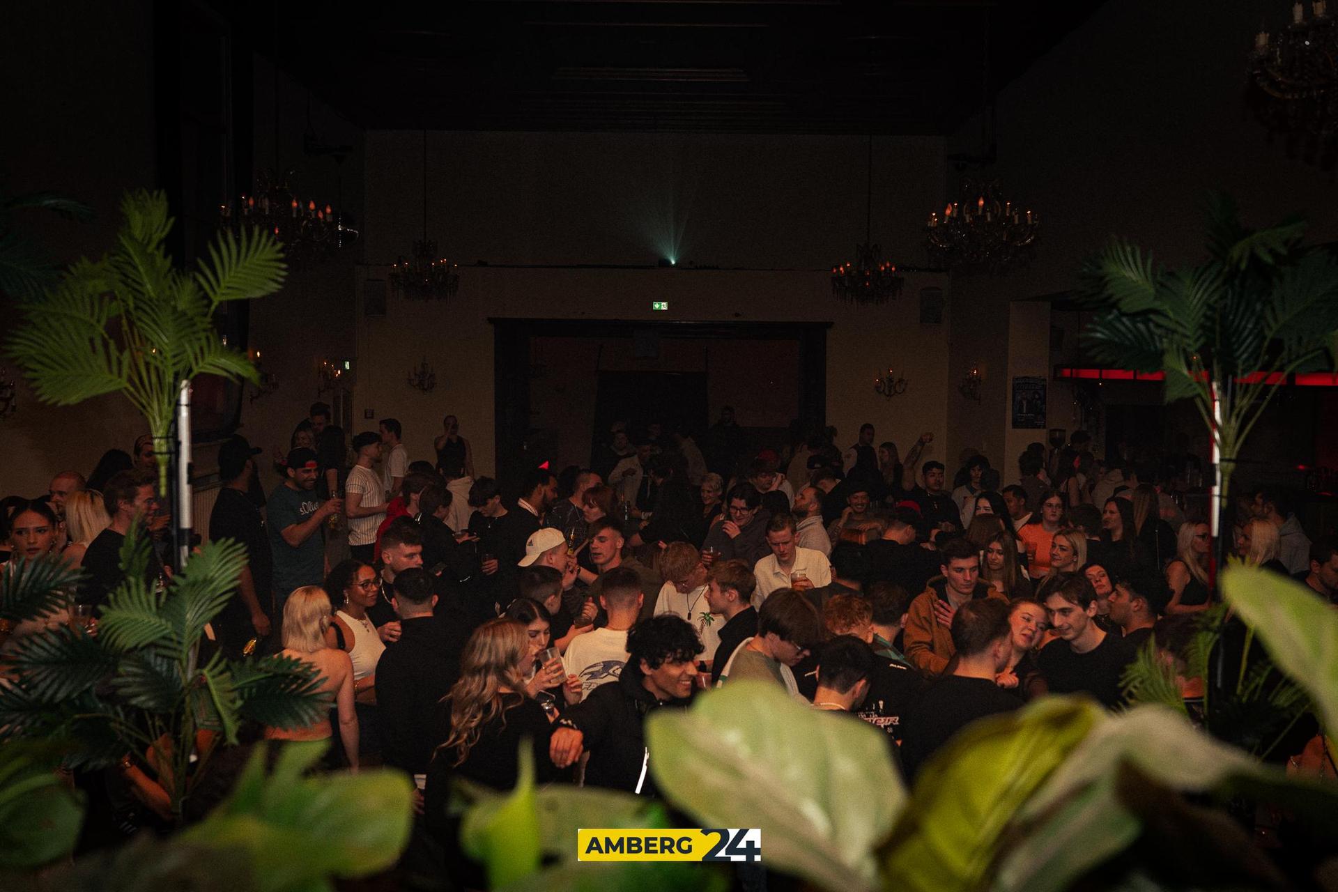 Wir haben für euch die besten Bilder vom Samstagabend im Casino Saal.  (Bild: David Müller)