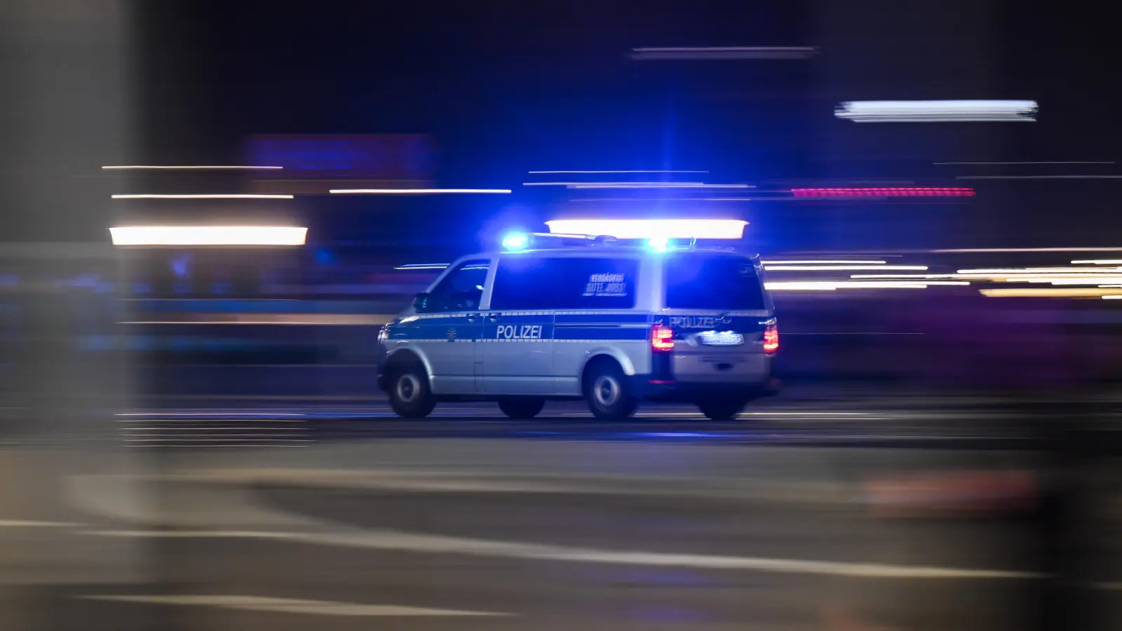 Die Polizei verfolgt Fahrraddiebe von Schwarzenfeld bis nach Amberg. Schließlich können die vermeintlichen Täter entkommen.<br> (Symbolbild: Robert Michael)