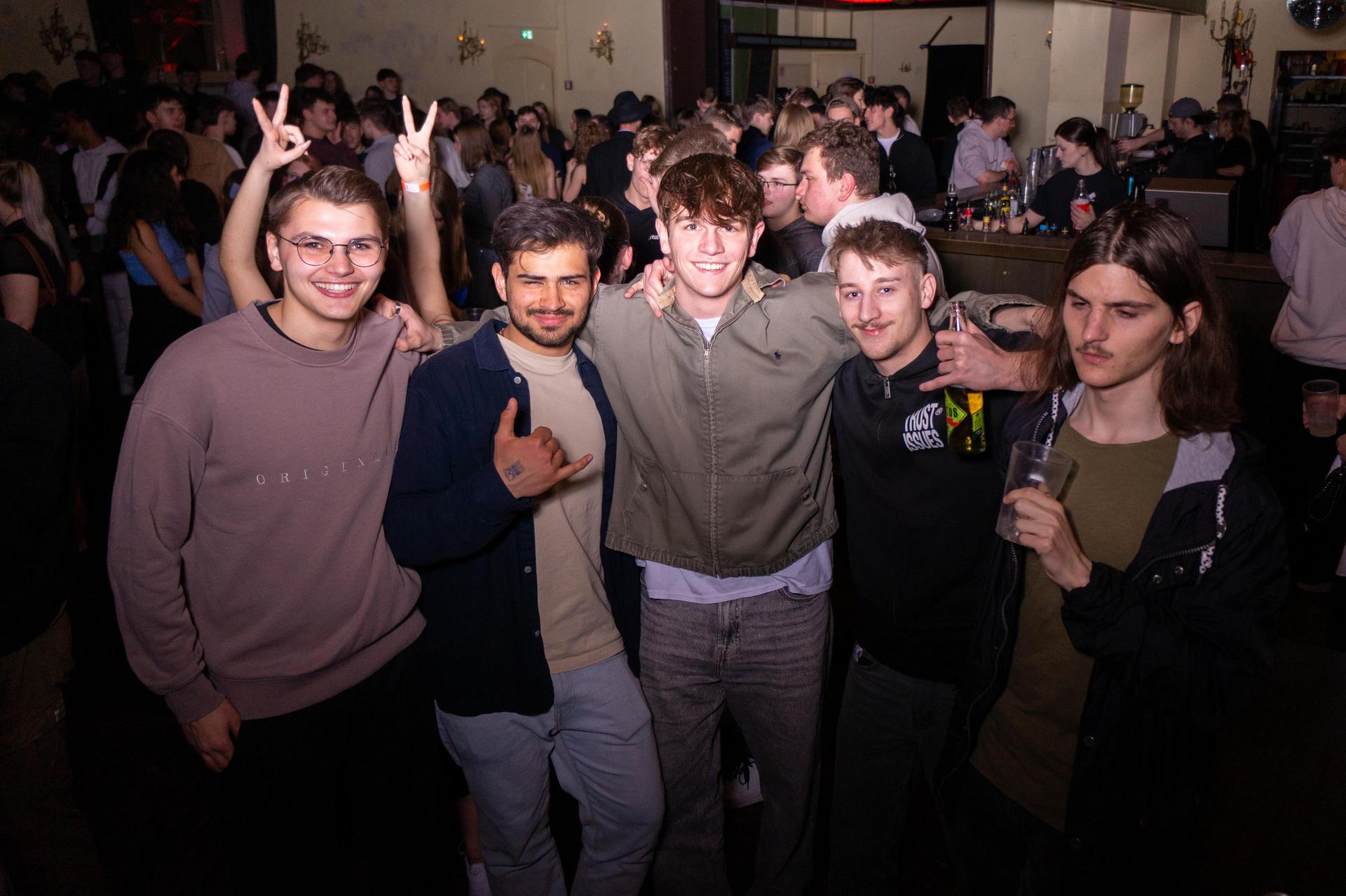 FOS/BOS-Party im Casino Saal - Die Fotos vom Abend.  (Bild: Daniel Geiger)