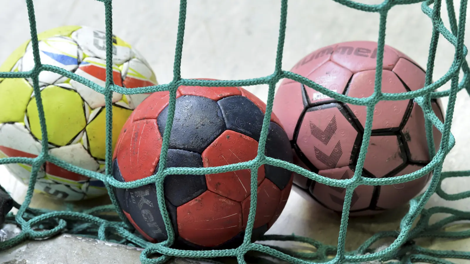 Sowohl die A- als auch die B-Jugend des HC Sulzbach konnten am vergangenen Wochenende Siege feiern. Gerade der ältere Jahrgang hatte allerdings ordentlich zu kämpfen.  (Symbolbild: Hubert Ziegler)