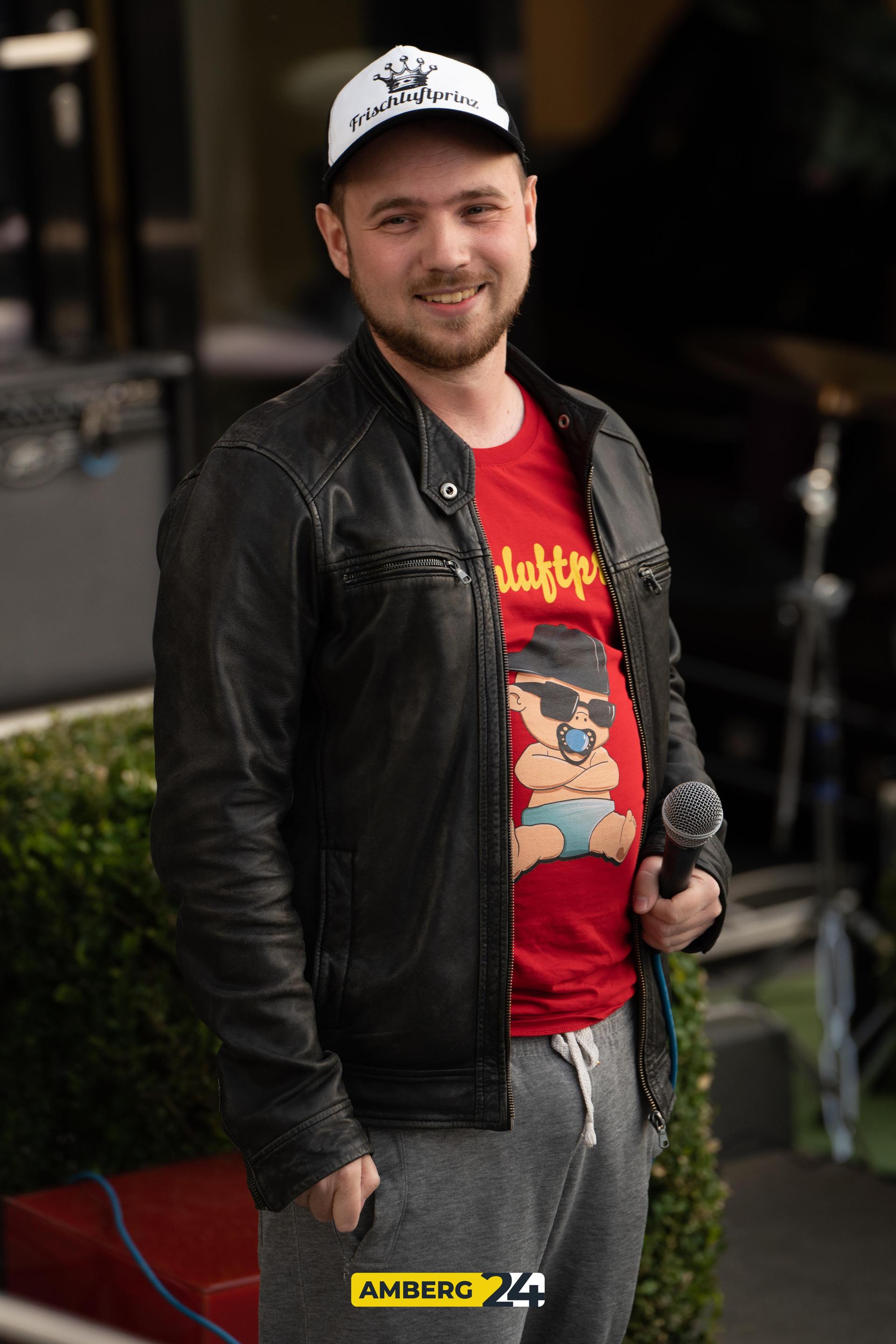 Der Frühling ist zurück und die Open Stage im Amberger Beanery wird ins Freie verlegt.  (Bild: Daniel Geiger)