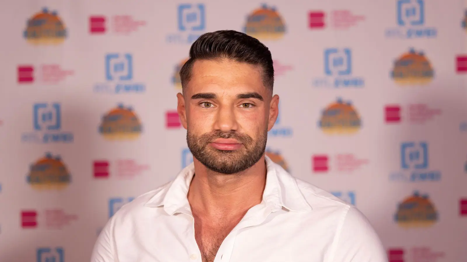 Aleks Petrović bespuckte im Fernsehen Frauen. (Archivbild) (Bild: Thomas Banneyer/dpa)