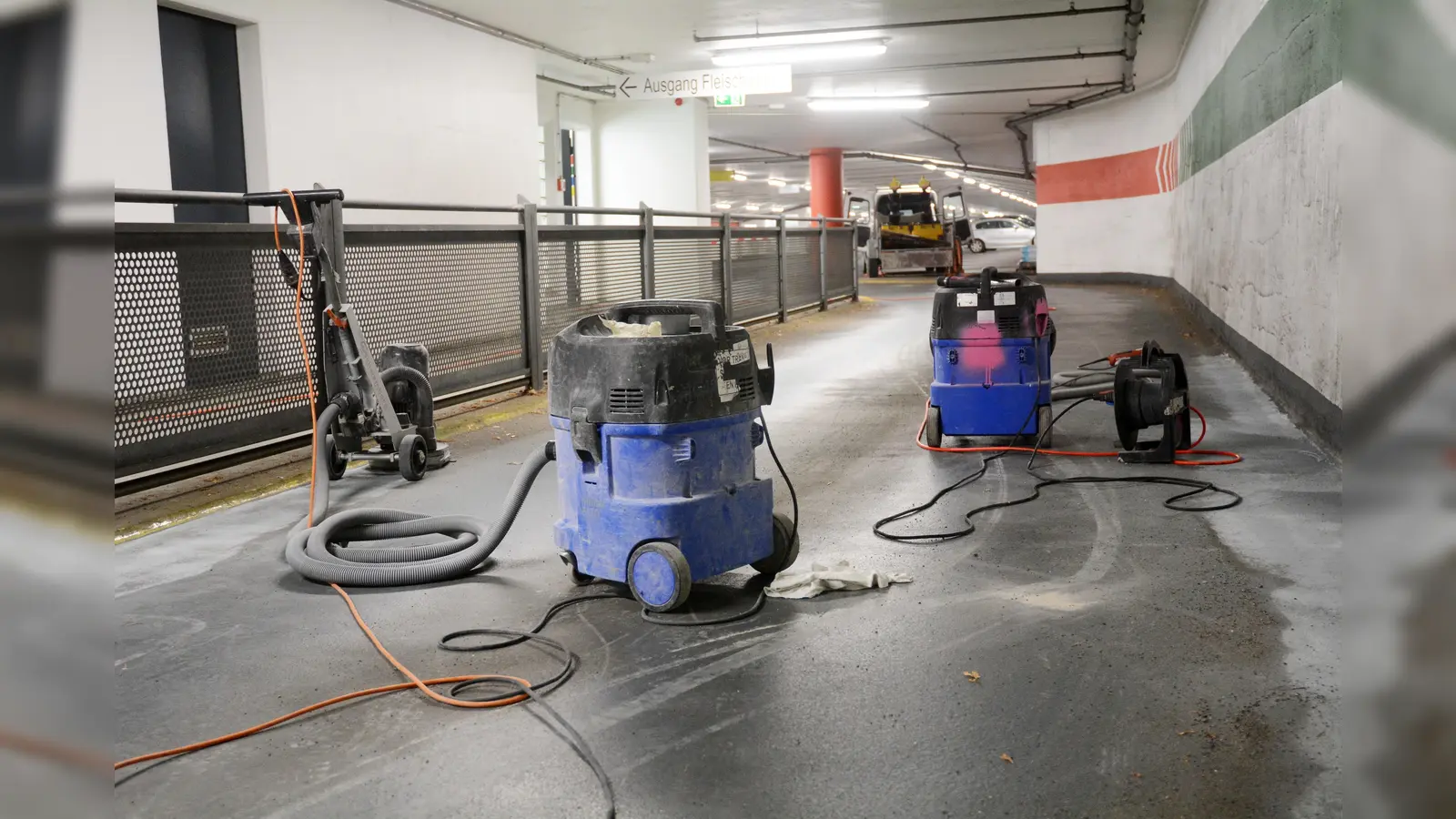 Die Altstadt-Tiefgarage in Amberg wird am Montag, 14. Juli, und Dienstag, 15. Juli, wegen technischer Wartungsarbeiten vollständig gesperrt.  (Symbolbild: wd)