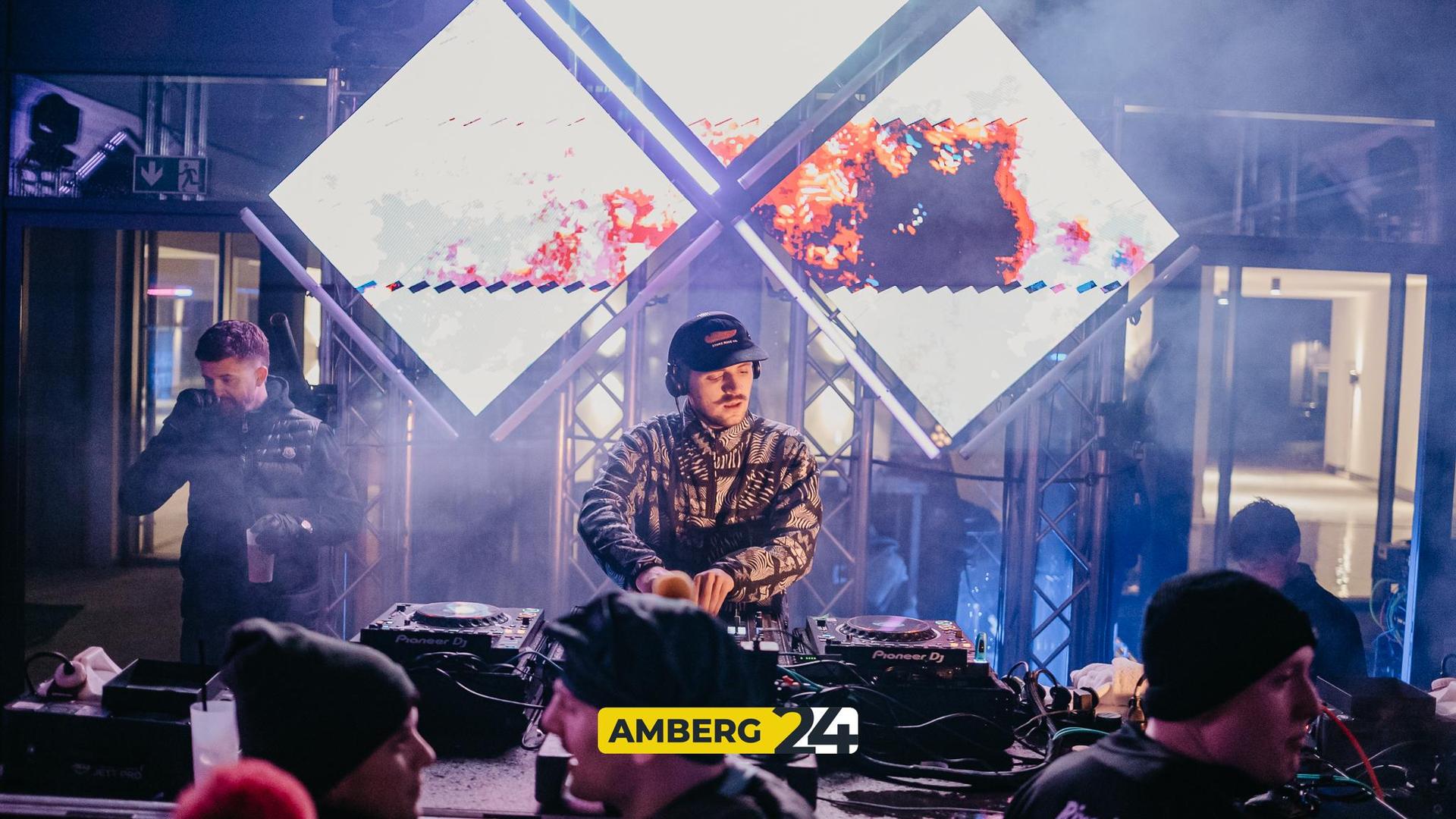 Wie die Hexennacht in den Drei Höfen gefeiert wurde, zeigen die Bilder von Fotograf Mario. (Bild: Mario Donhauser)