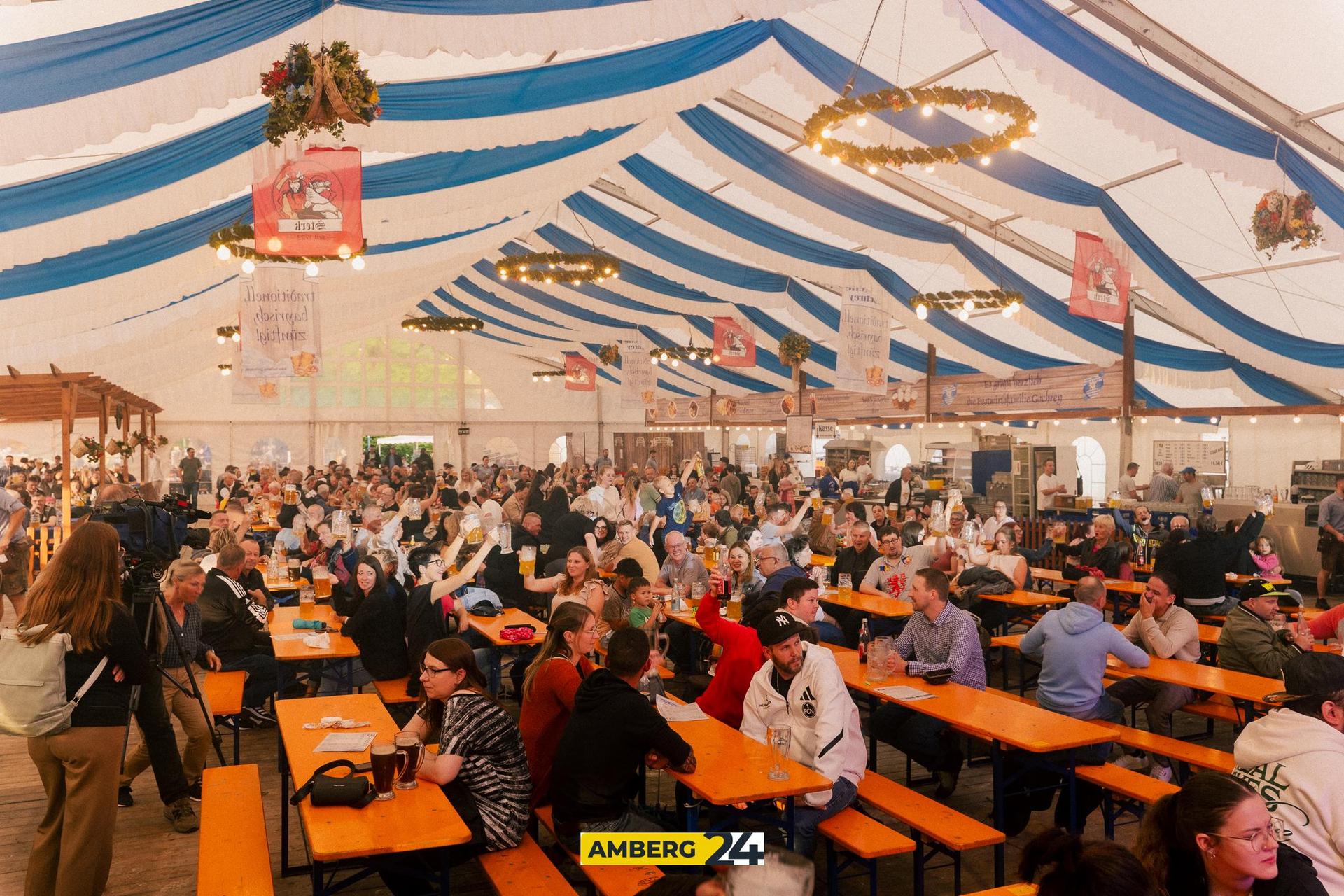 Das war die Eröffnung der Dult in Amberg. (Bild: David Mueller)