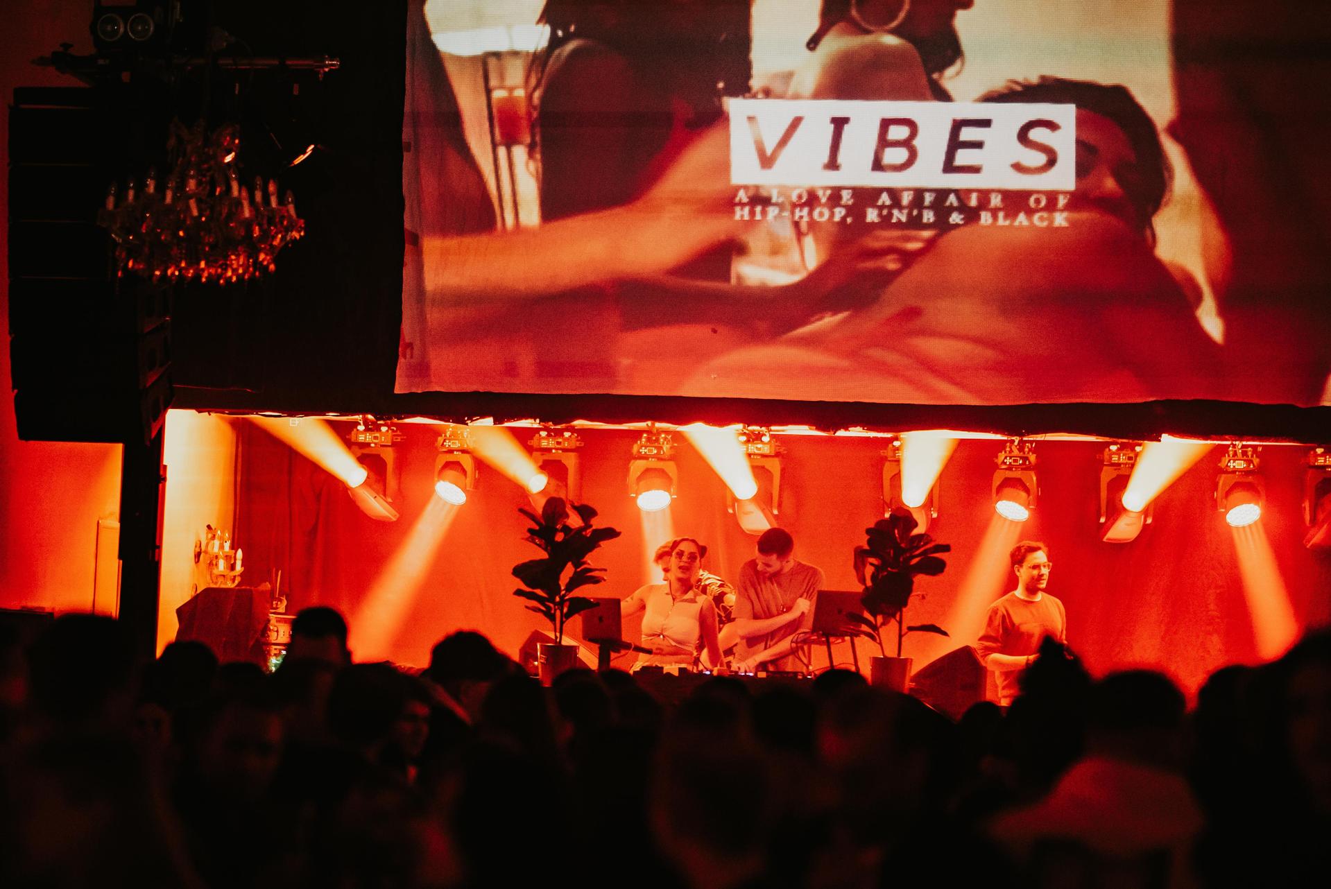 Vibes diesmal schon am Freitag, was der Stimmung keinen Abriss getan hat.  (Bild: Mario Donhauser)