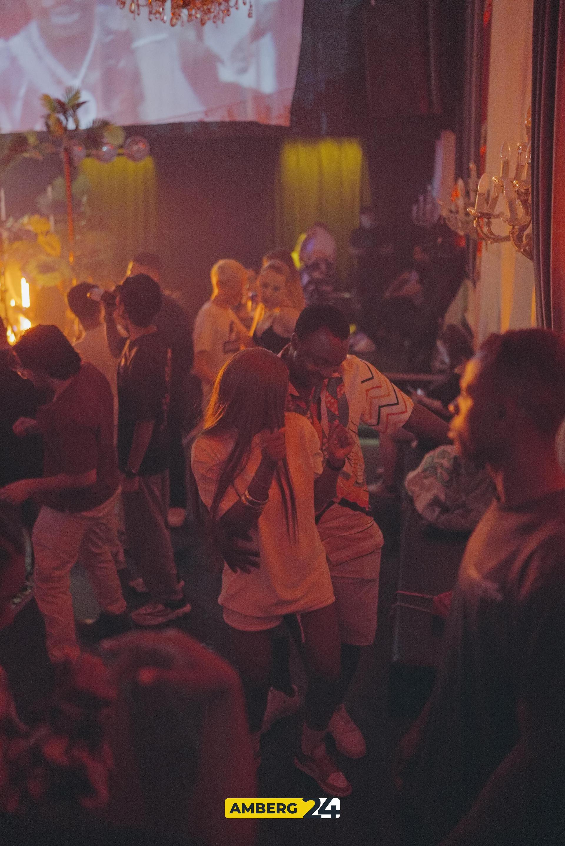 „Loco Loco” am Samstag im Casino. (Bild: Mario Donhauser)