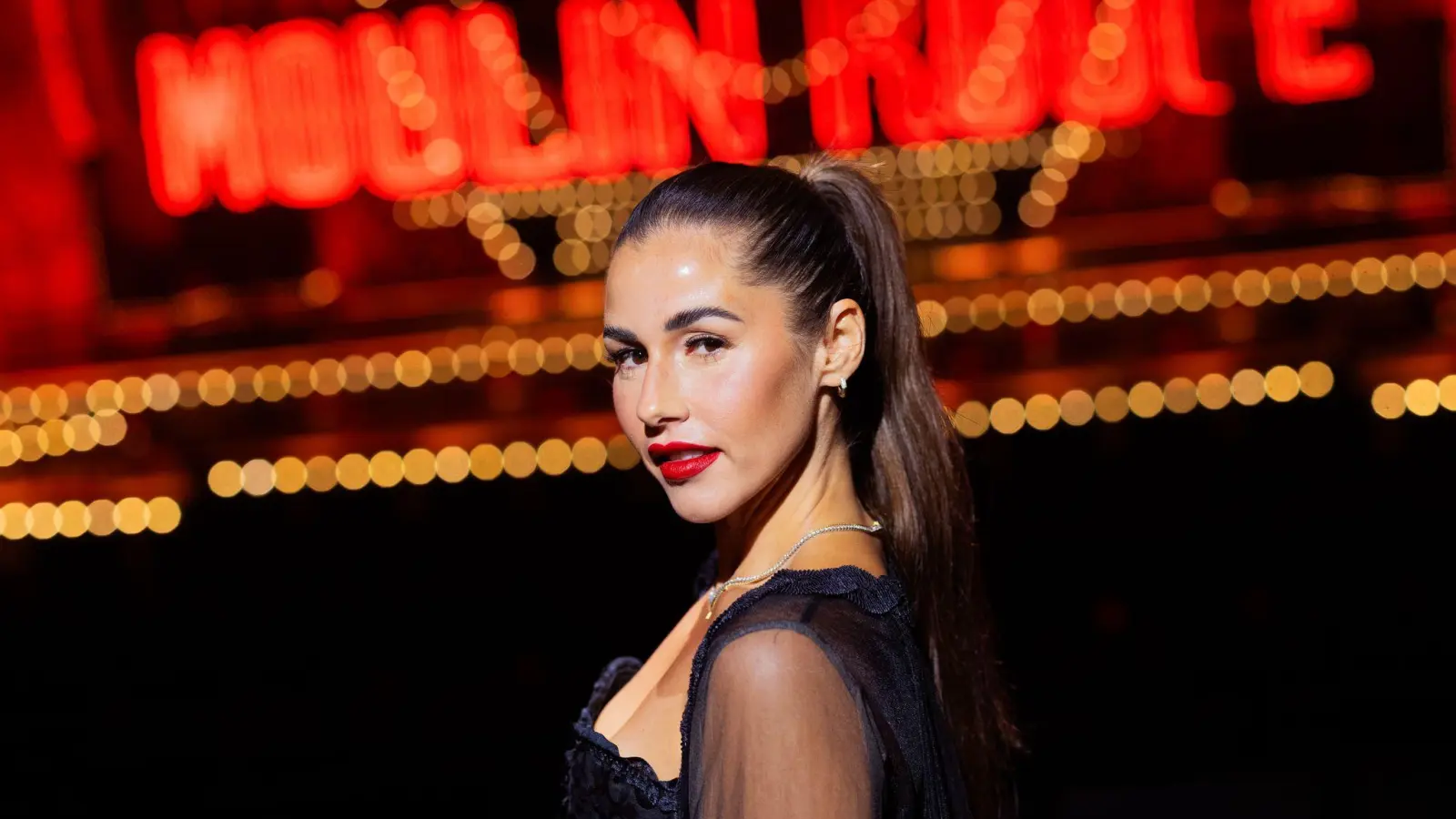 Sarah Engels übernimmt eine Hauptrolle bei „Moulin Rouge“. (Bild: Rolf Vennenbernd/dpa)