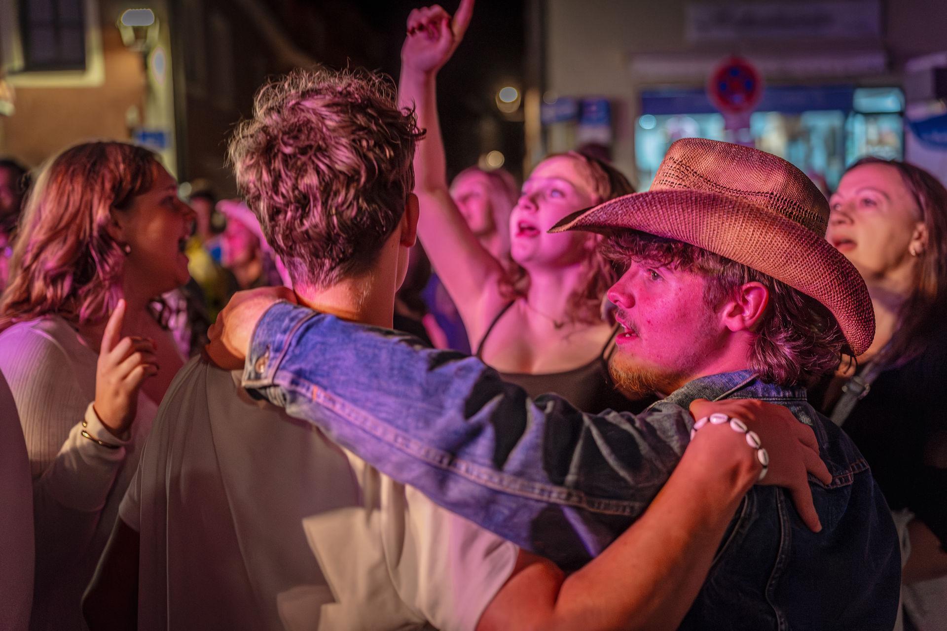 Amberg feiert Altstadtfest und macht die Nacht zum Tag. (Bild: Michael Golinski)