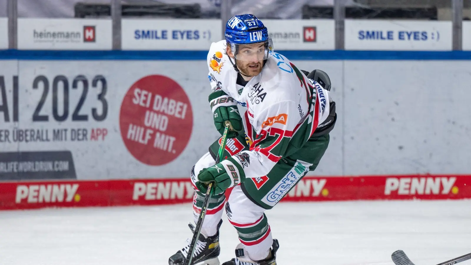 Adam Johnson spielte im vergangenen Jahr noch für die Augsburger Panther in der DEL. (Bild: Ulrich Gamel/Bildagentur kolbert-press/dpa)