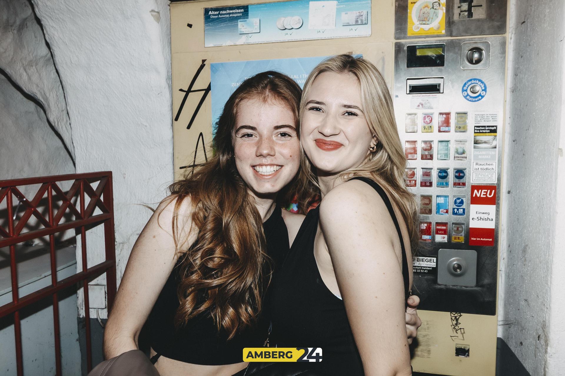 Amberg tanzt im Blauen Haus 2025! (Bild: Lolografie)