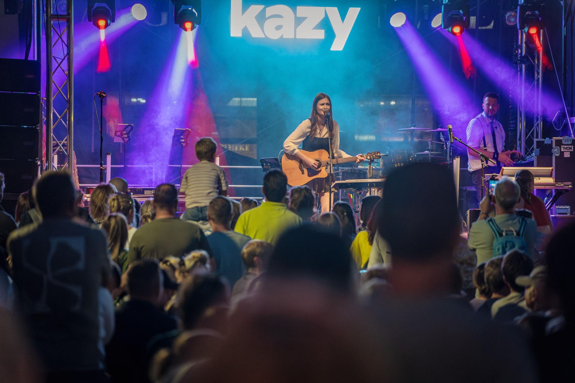 Amberg feiert Altstadtfest und macht die Nacht zum Tag. (Bild: Michael Golinski)
