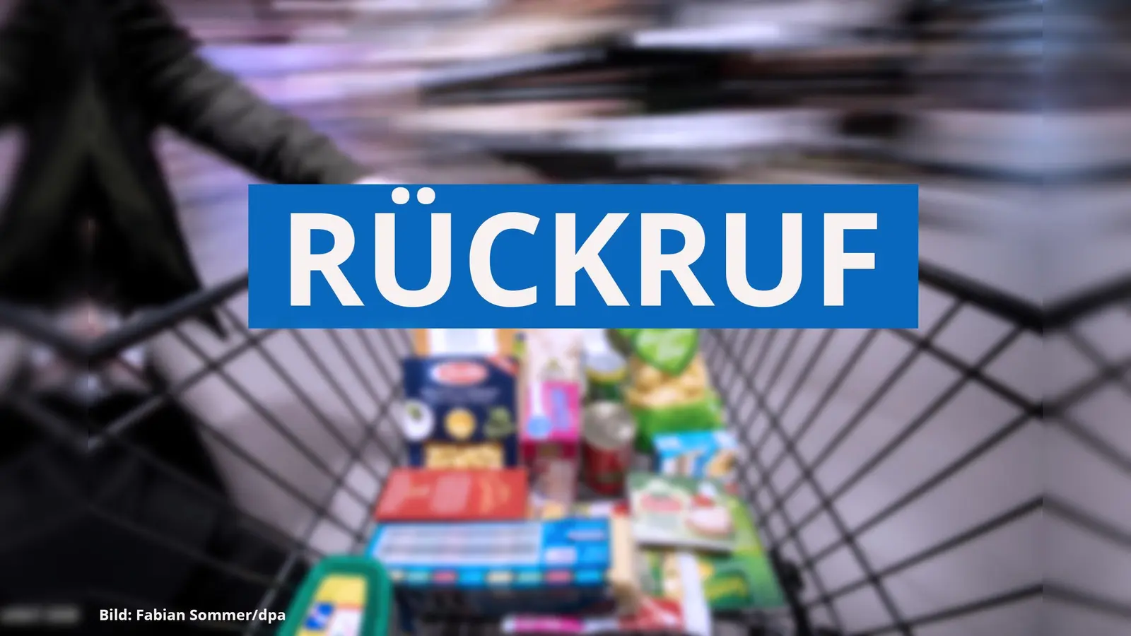 Bei vereinzelten Flaschen kann Schimmel entstanden sein. Deshalb ruft Gerolsteiner eine Charge Mineralwasser „Naturell” zurück. (Bild: Fabian Sommer)