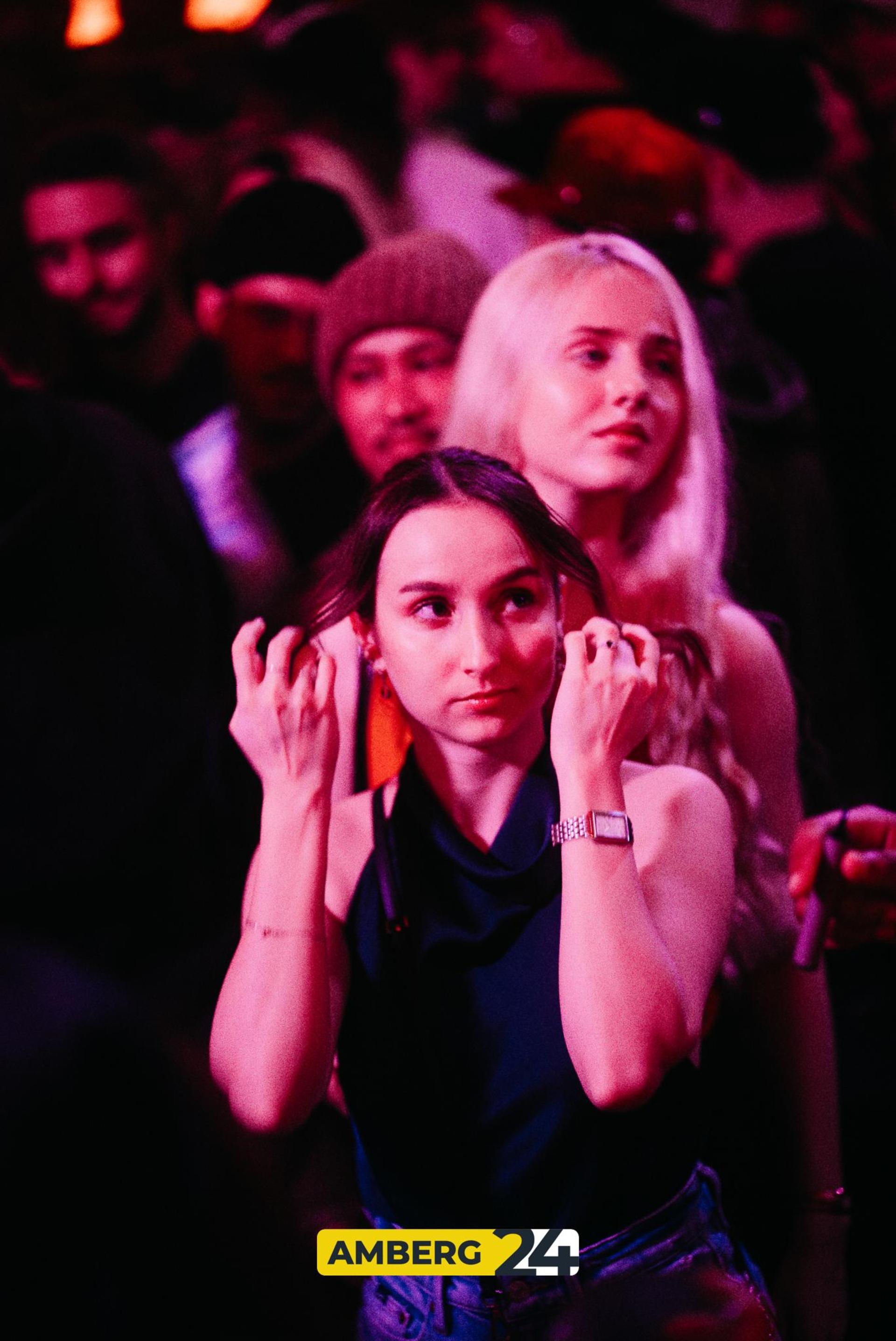 Models and Bottles im Casino in Amberg. (Bild: Mario Donhauser)