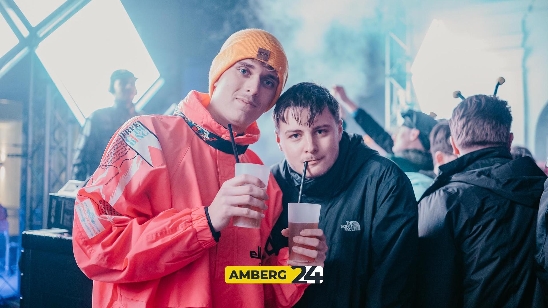 Wie die Hexennacht in den Drei Höfen gefeiert wurde, zeigen die Bilder von Fotograf Mario. (Bild: Mario Donhauser)