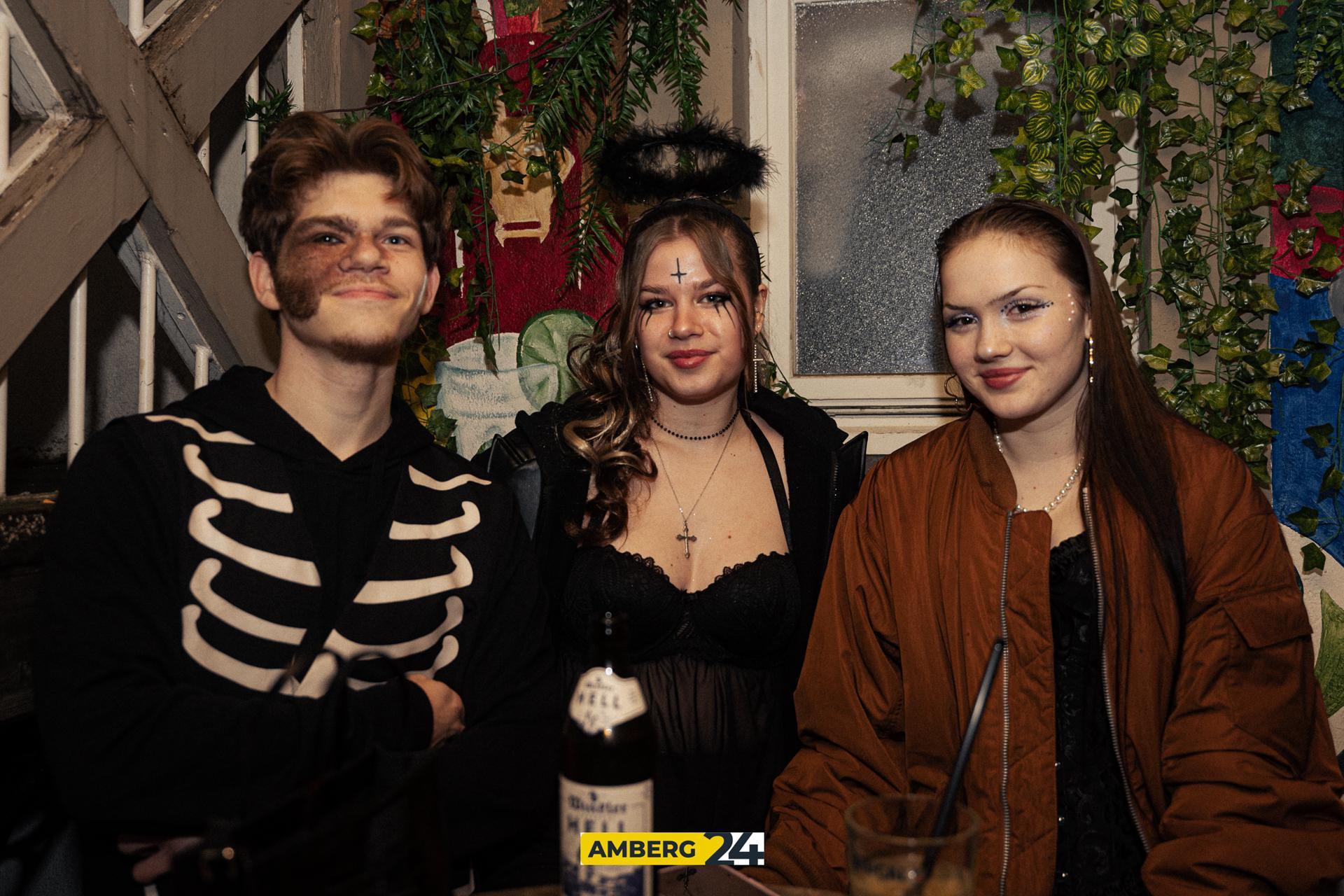„Trick or Treat” mit Batz hieß es an Halloween im UNS.  (Bild: David Mueller)